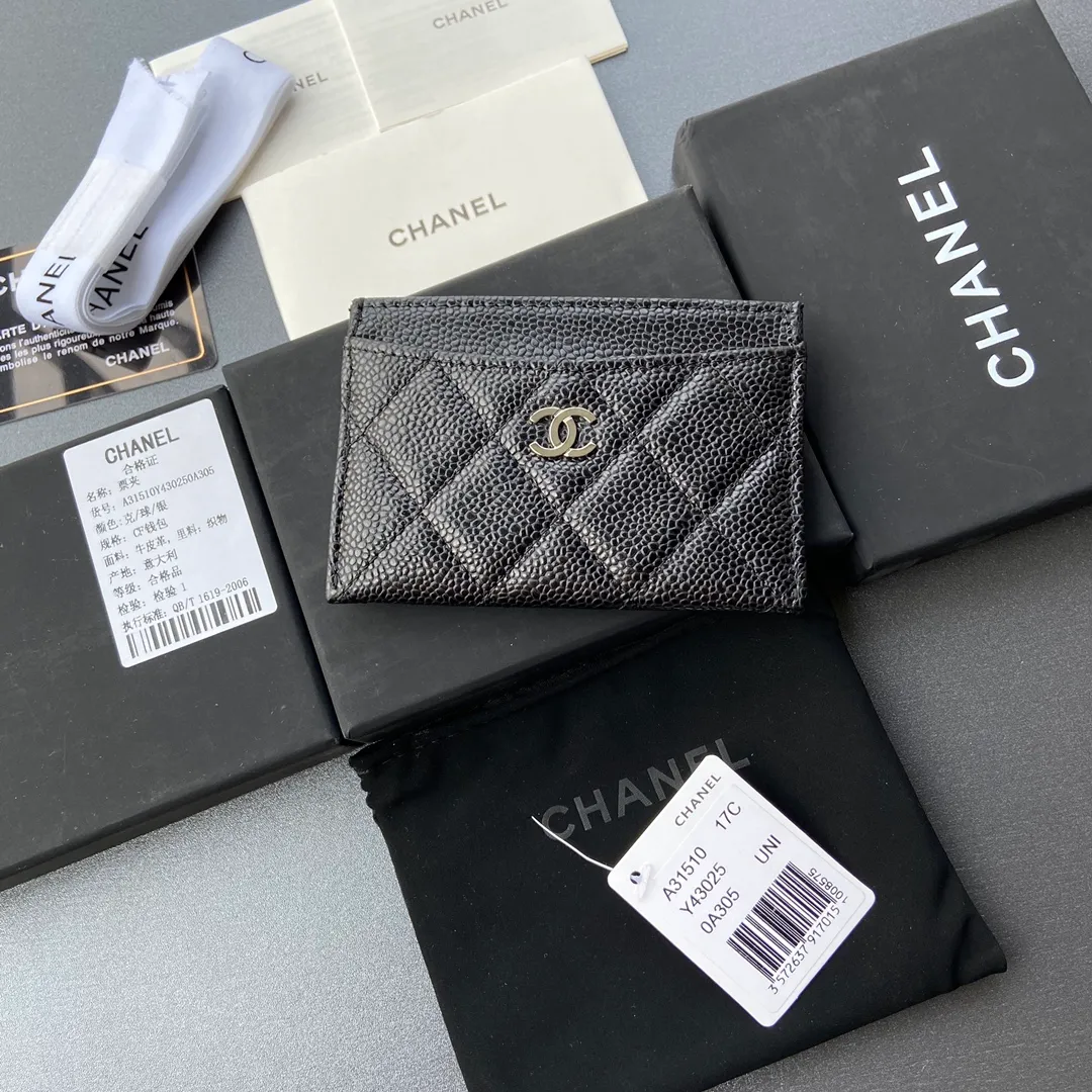 190💰Xiaoxiang imported Italian leather Item number: A31510 0213 Size: w11×h7.5cm Color: black ball pattern silver steel mark