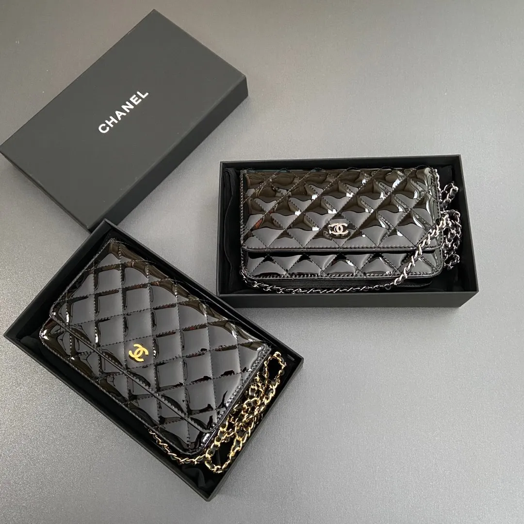 Xiaoxiang imported Italian calfskin Item number: A0250 Price: 640 Xiaoxiang combination picture