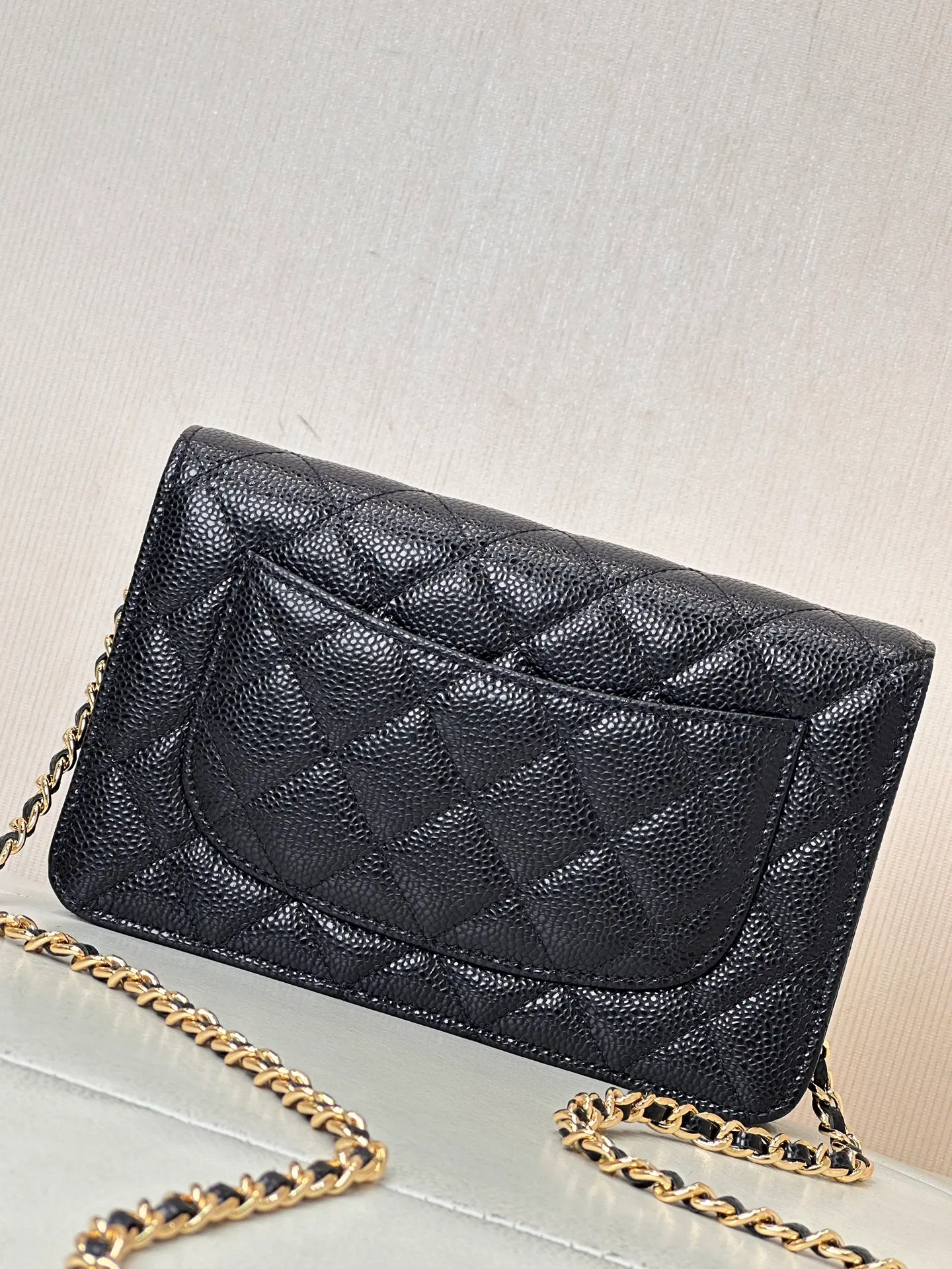 0250 woc black ball gold model