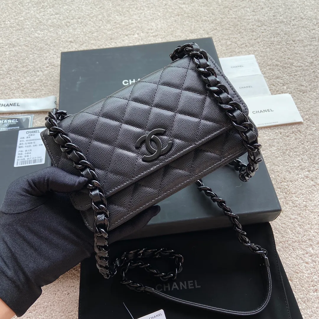 Xiaoxiang imported Italian grained calfskin Item number: A81059 💰:920