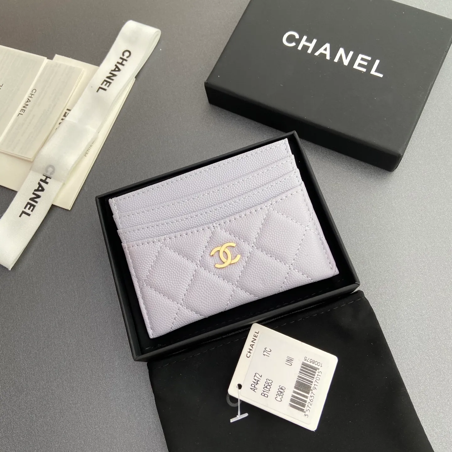 Xiaoxiang imported Italian leather Item number: A 4472 Price: 240 Size: w11×h10cm Color: Light purple fine ball golden steel mark