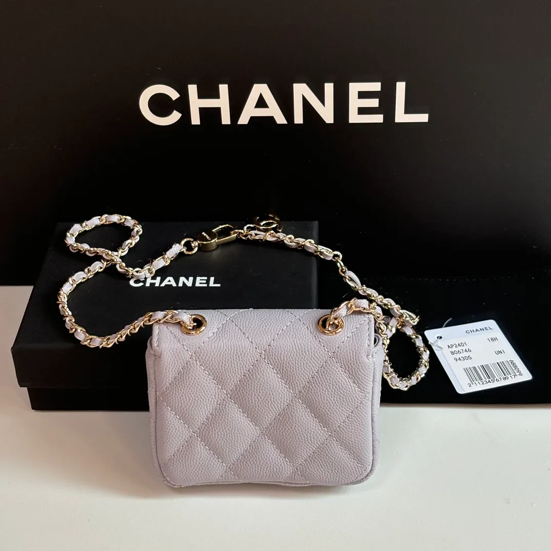 460💰 ❤️❤️❤️Ohanel's new waist bag has arrived. Original quality and beautiful details...AP4802Y size 10x8x3.5cm