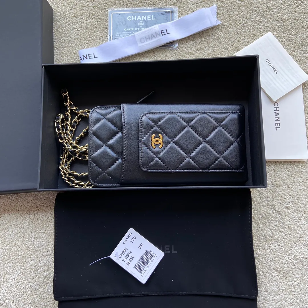 Xiaoxiang imported Italian leather Item number: AP1980 Price: 540