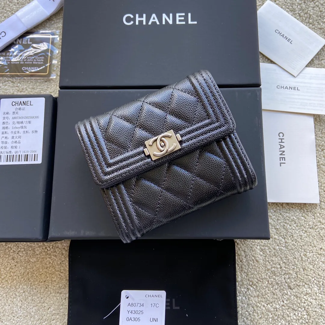 480💰Xiaoxiang imported Italian leather Item number: A80734 Size: W11.5×h10.5×d3cm Color: black fine ball pattern silver hardware