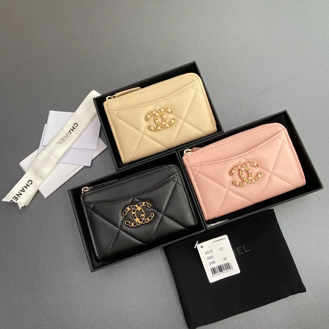 [Special grade hardware original leather] Xiaoxiang small zipper bag card holder series quilted card holder with iconic metal logo No.: 3176 3179 Xiaoxiang combination picture