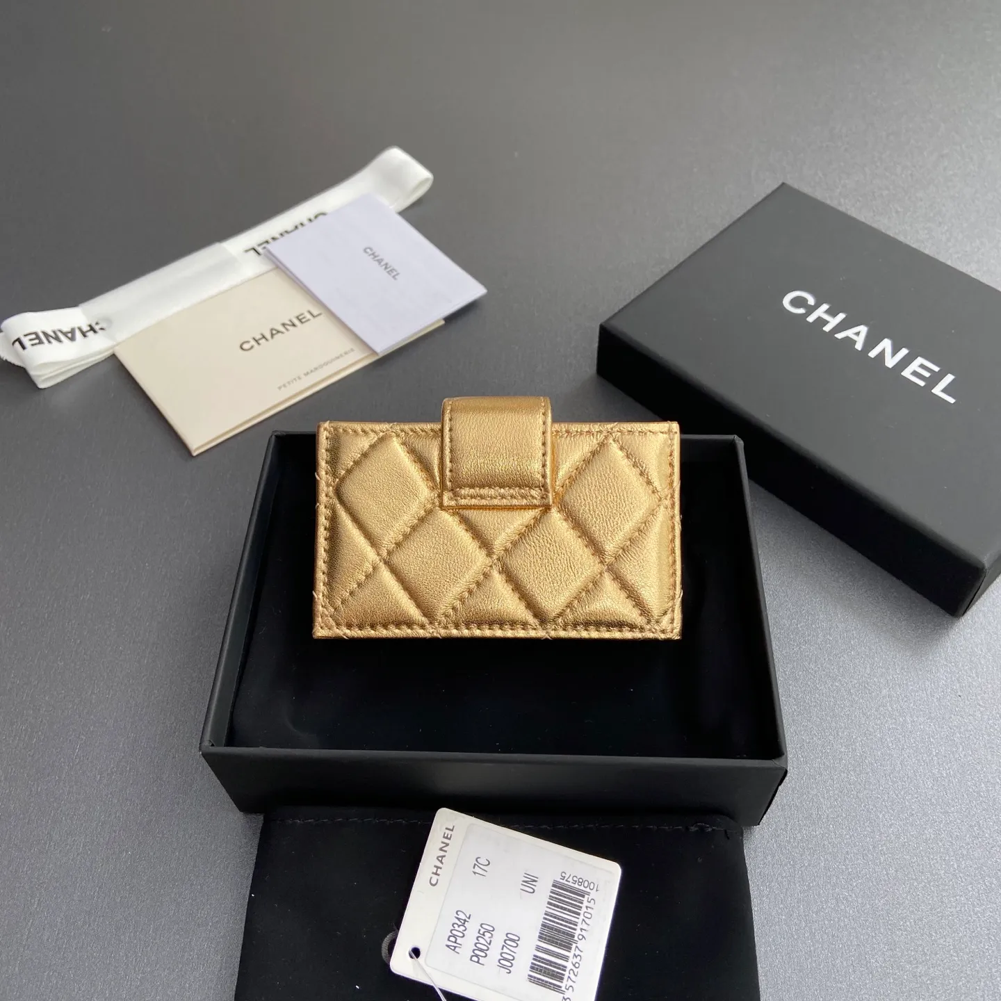 [Special grade hardware original leather] ¥400 Small fragrant organ multi-card slot card holder series with iconic metal logo, gold-toned metal hardware, exclusive Italian imported leather, 6 card slots, No.: 0342, golden sheepskin, golden steel mark, size: w10×h6×2cm
