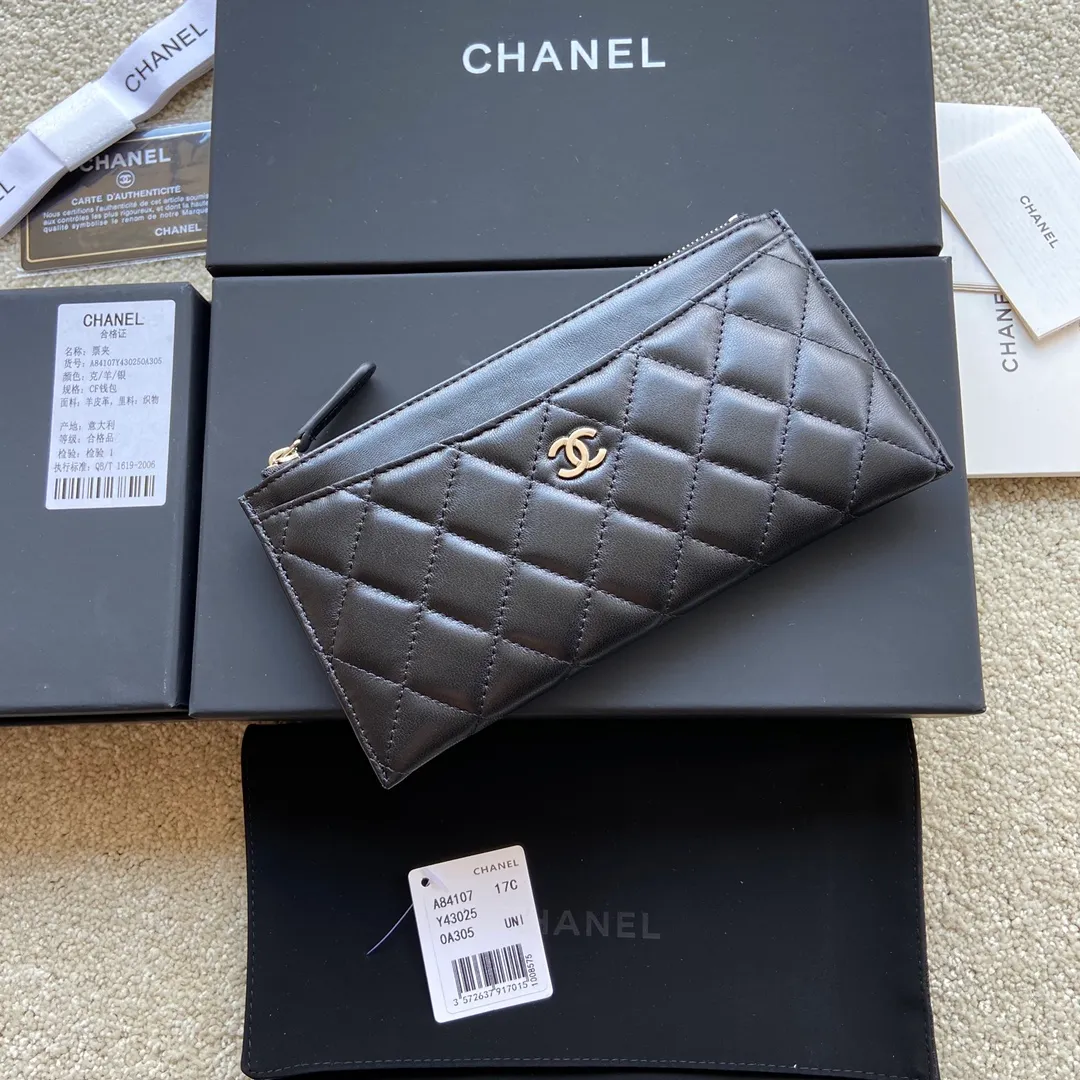 380💰Xiaoxiang imported Italian sheepskin Item number: A84107 Size: w19.5×h10×d2 Color: black sheepskin silver steel mark