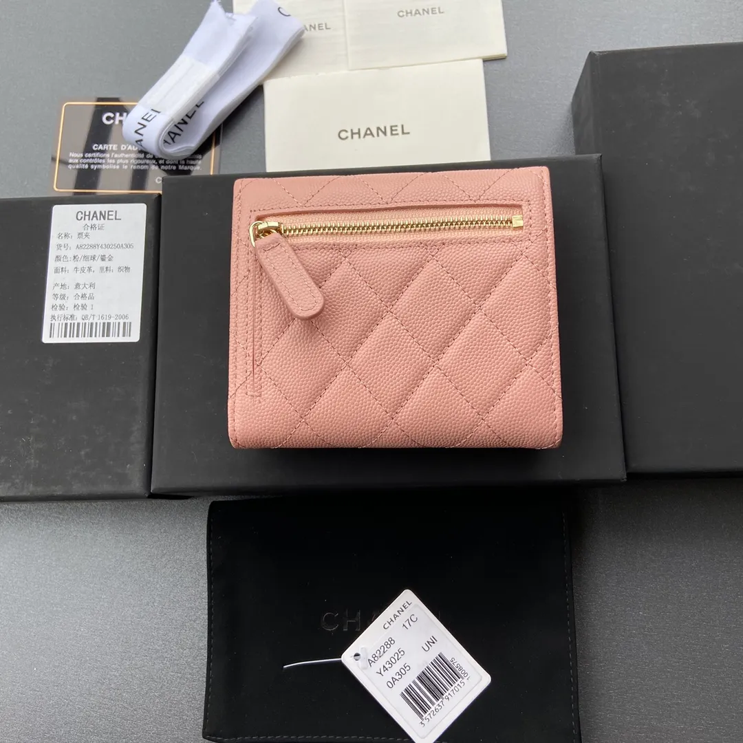 440💰Xiaoxiang imported Italian fine grain calfskin Item number: A82288 Size: w10.5×h11.5×d3cm Color: pink fine ball pattern silver steel mark