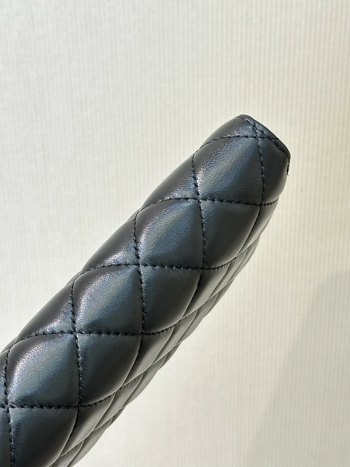 50097 Sheepskin/Black Gold