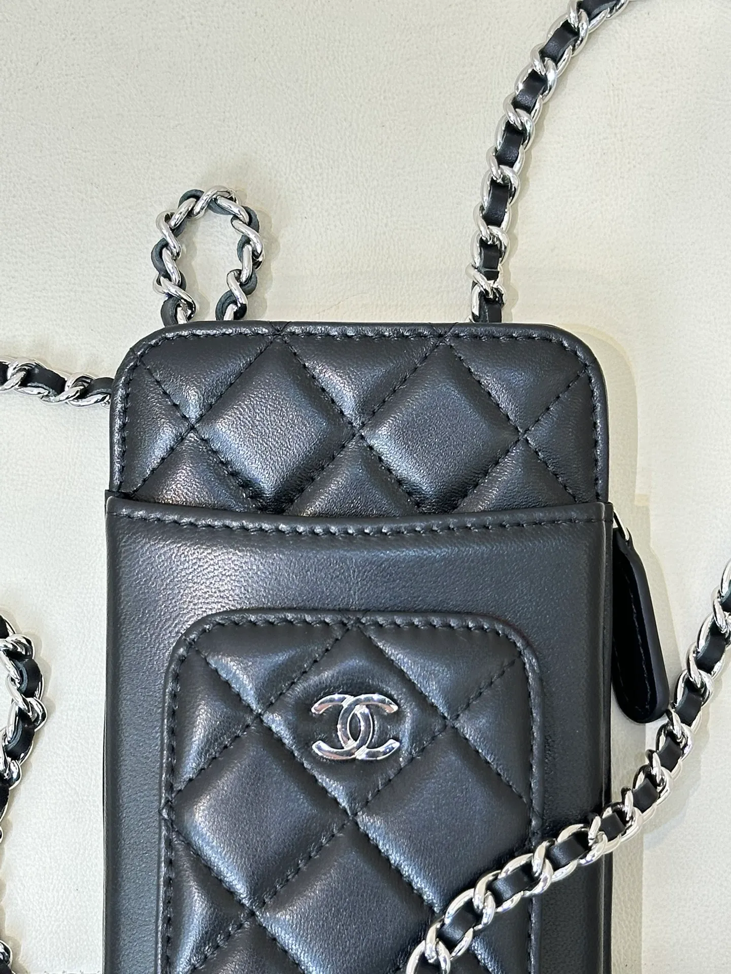 0990 Sheepskin/Black Silver