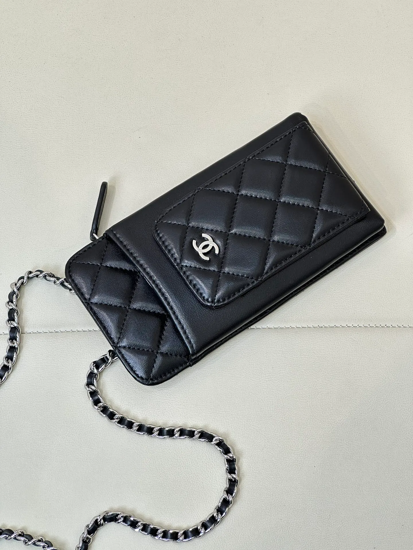 0990 Sheepskin/Black Silver
