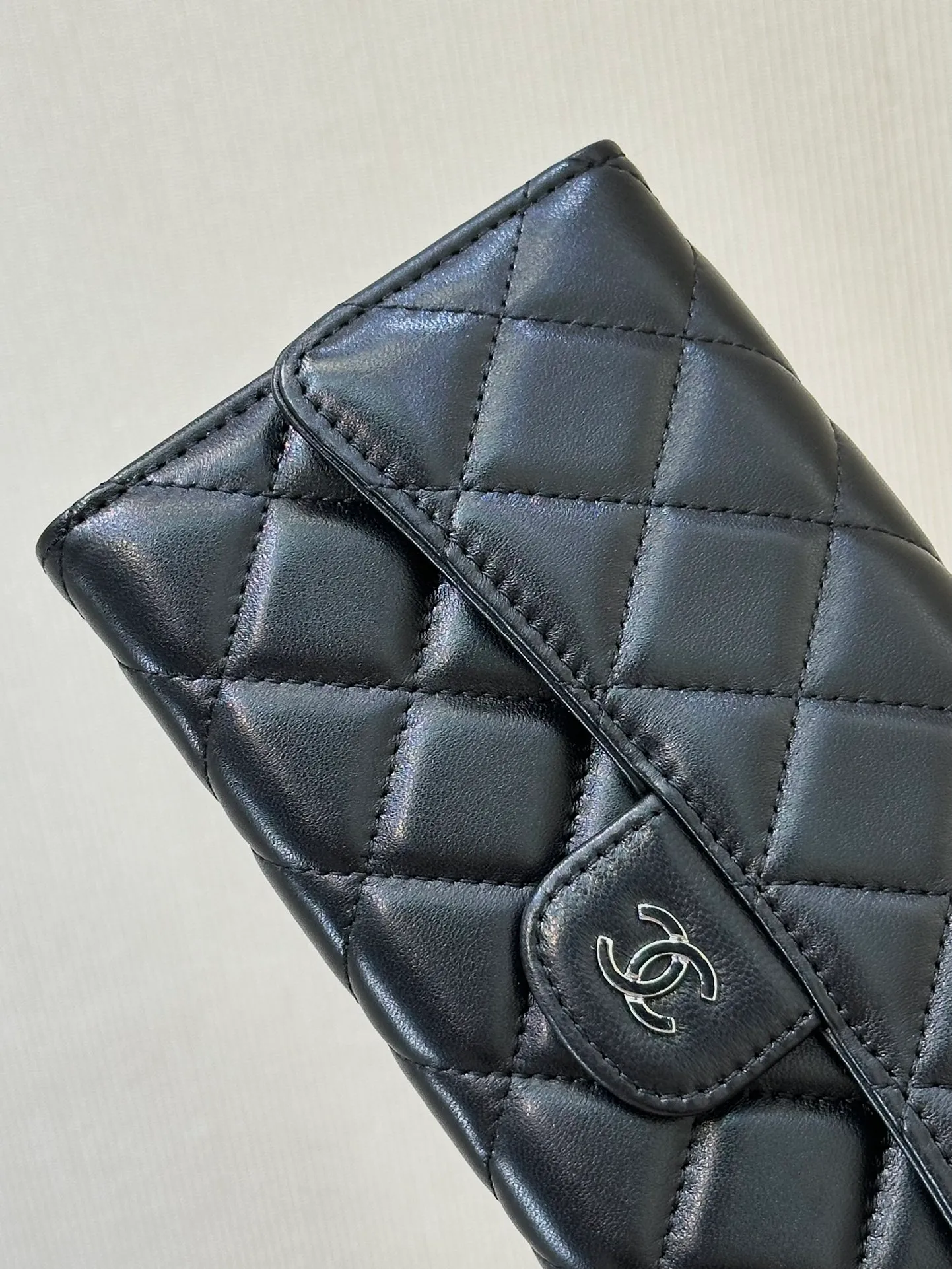 80758 Sheepskin/silver buckle/black