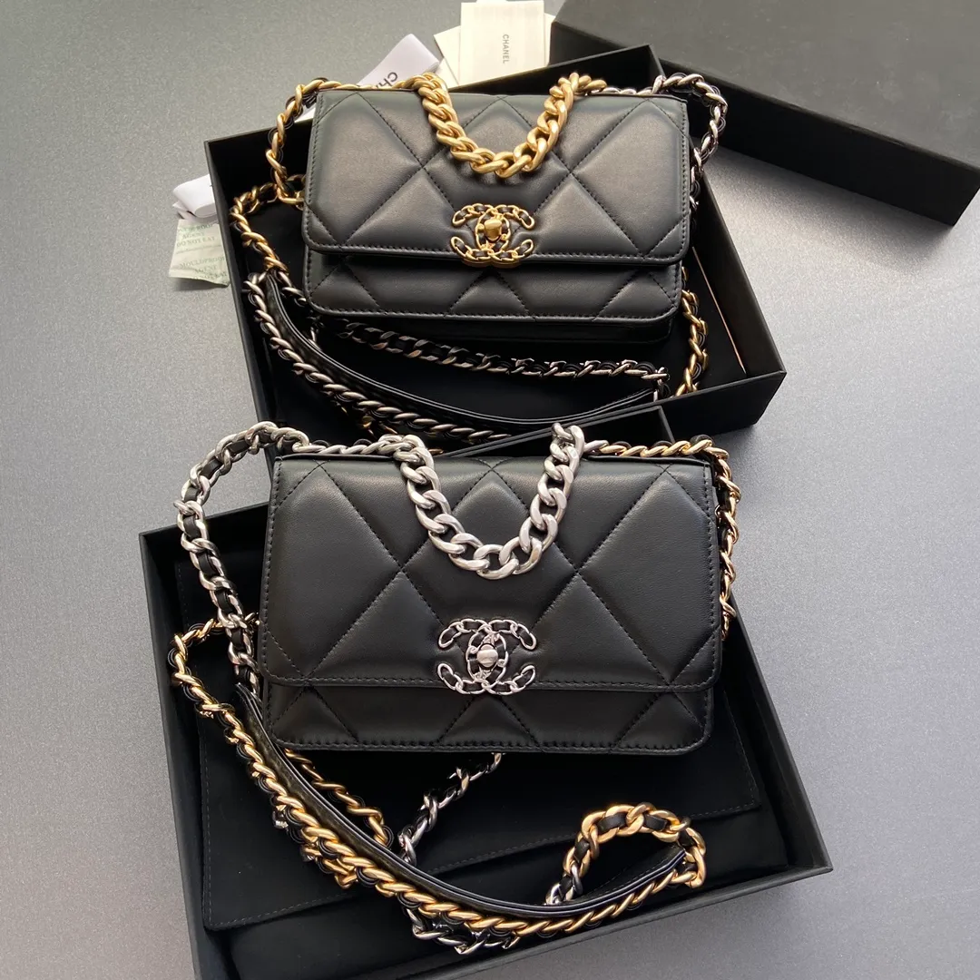 Xiaoxiang imported Italian leather Item number: 3267
