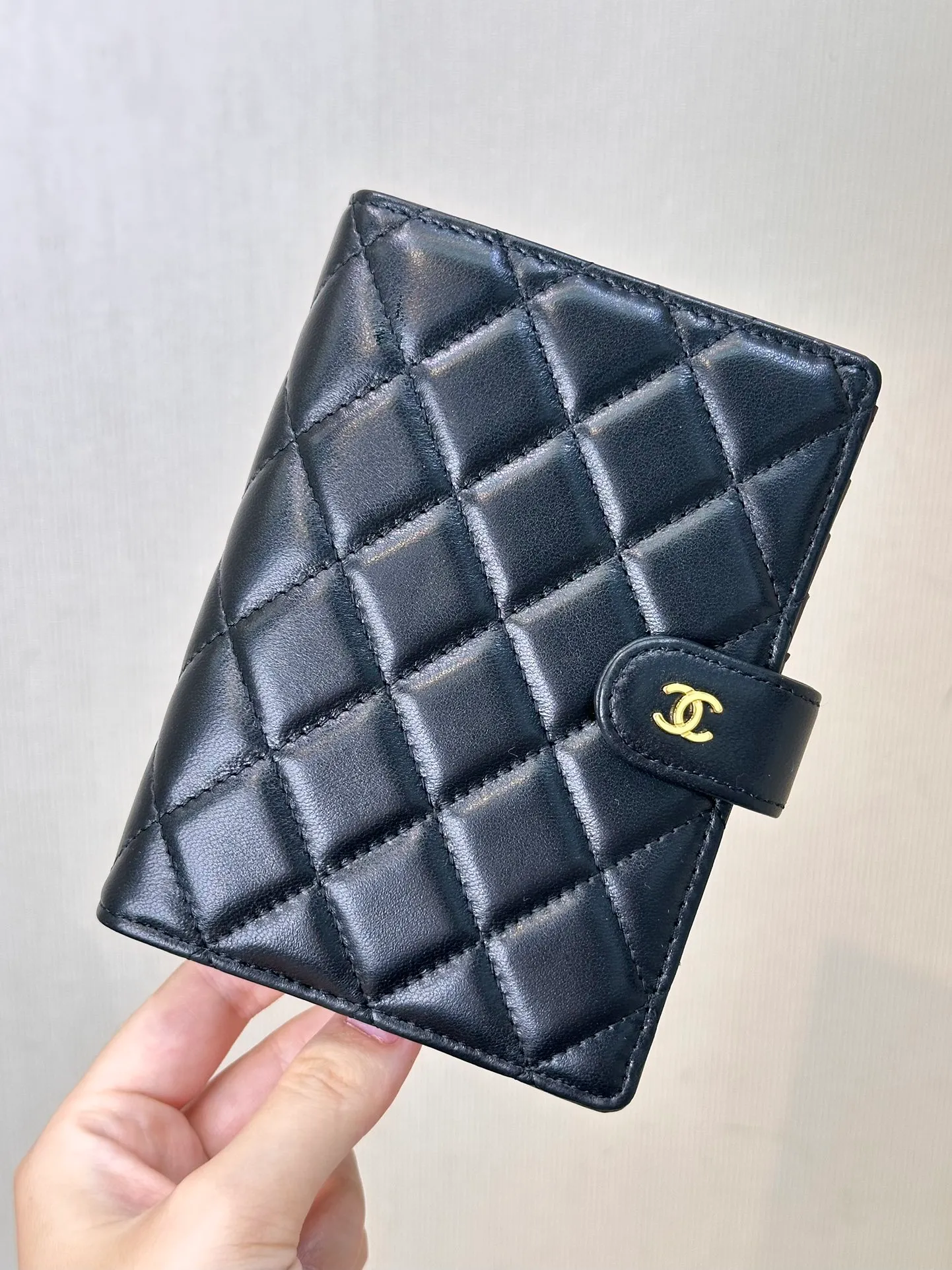 96066 black gold model