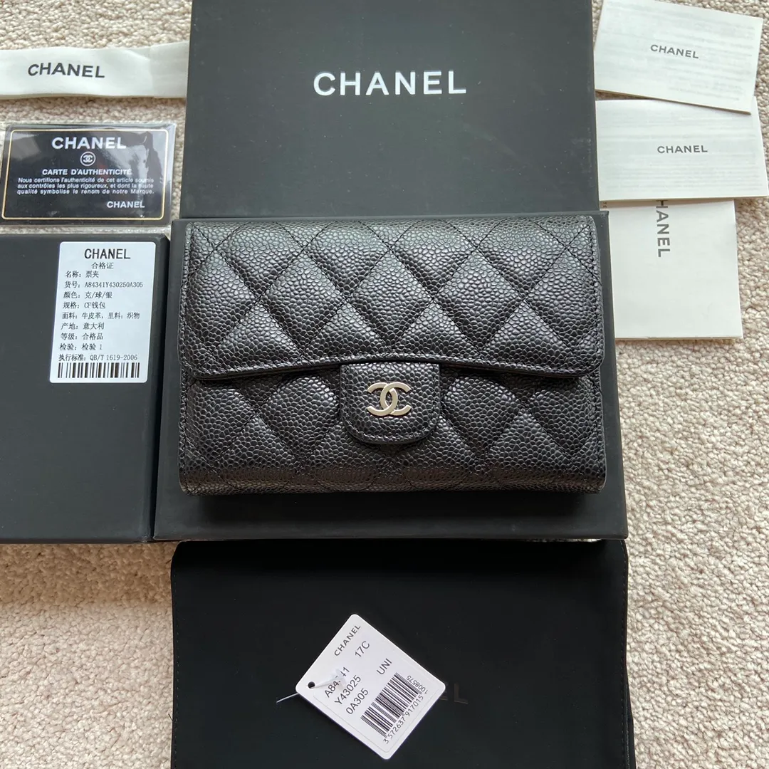 Xiaoxiang imported Italian grained calfskin Item number: A84341 Price: 480