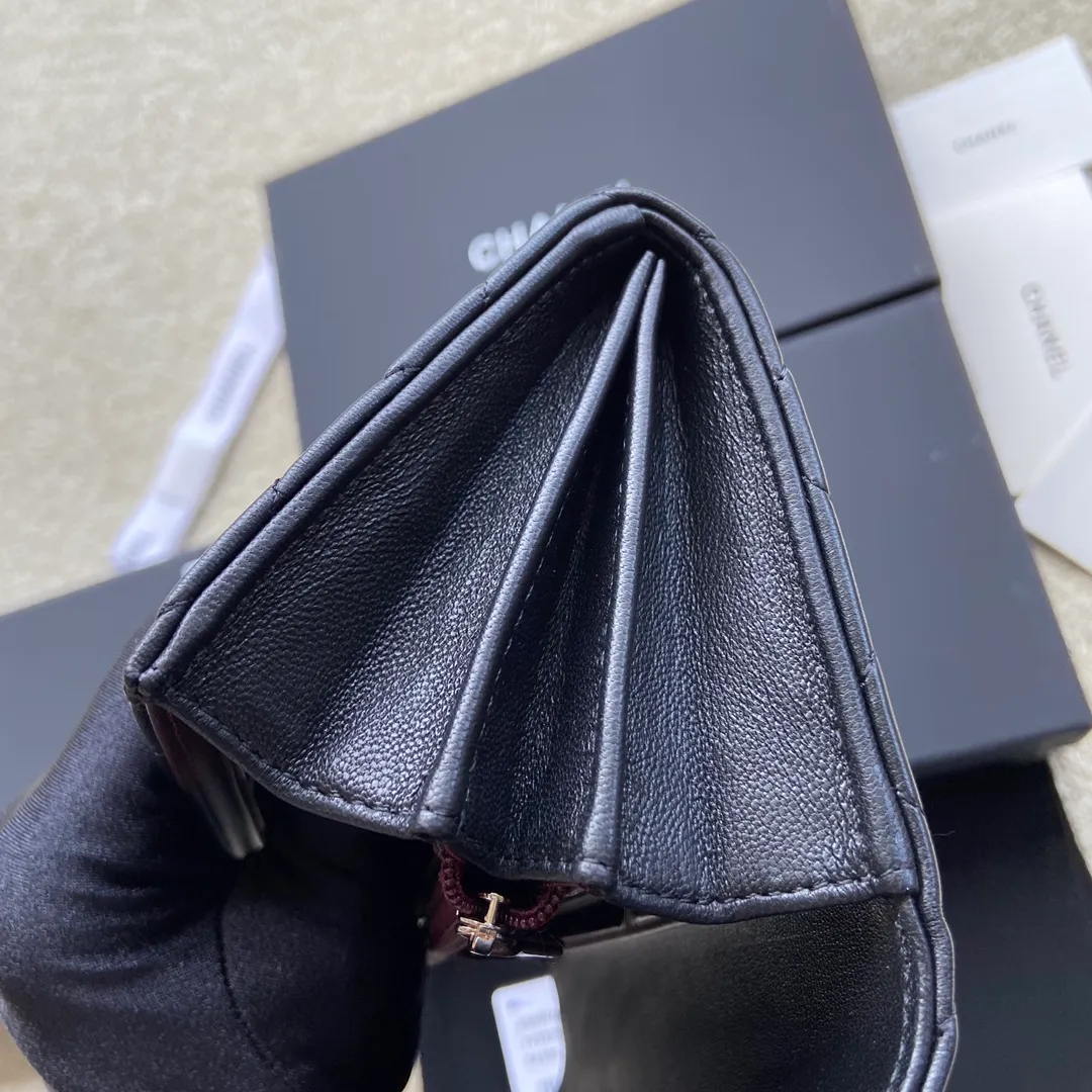 460💰Xiaoxiang imported Italian lambskin Item number: A50096 Size: w19×h10.5×d3cm Color: black lambskin silver steel mark