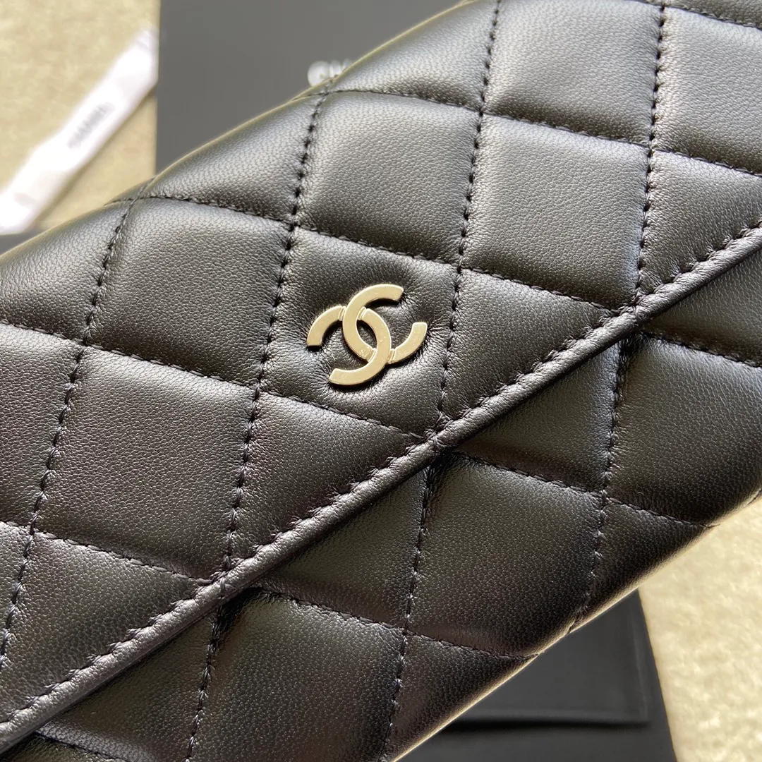 460💰Xiaoxiang imported Italian lambskin Item number: A50096 Size: w19×h10.5×d3cm Color: black lambskin silver steel mark
