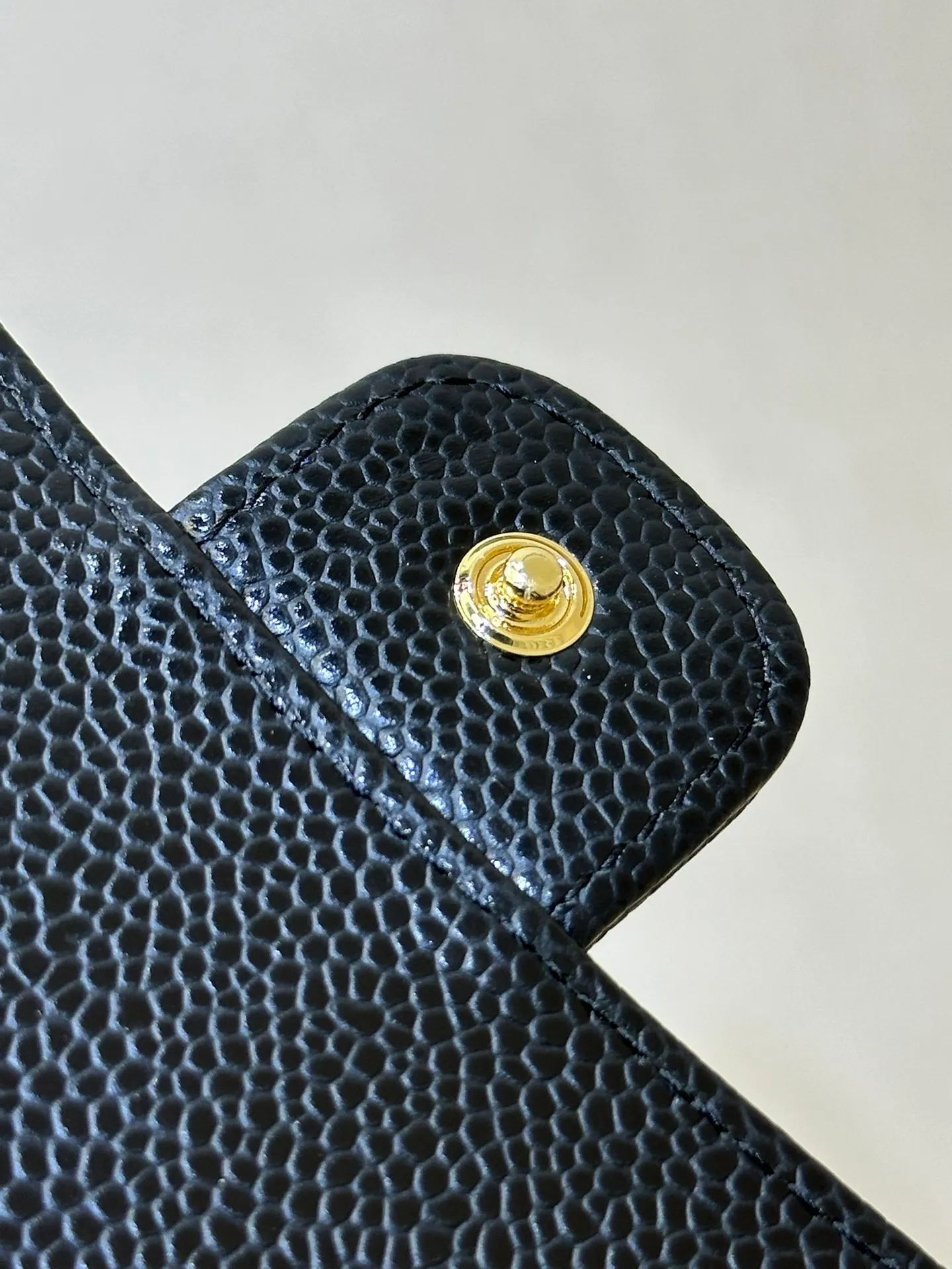 0232 You can see for yourself the level of hardware details. Our products are really not comparable to the market currency.