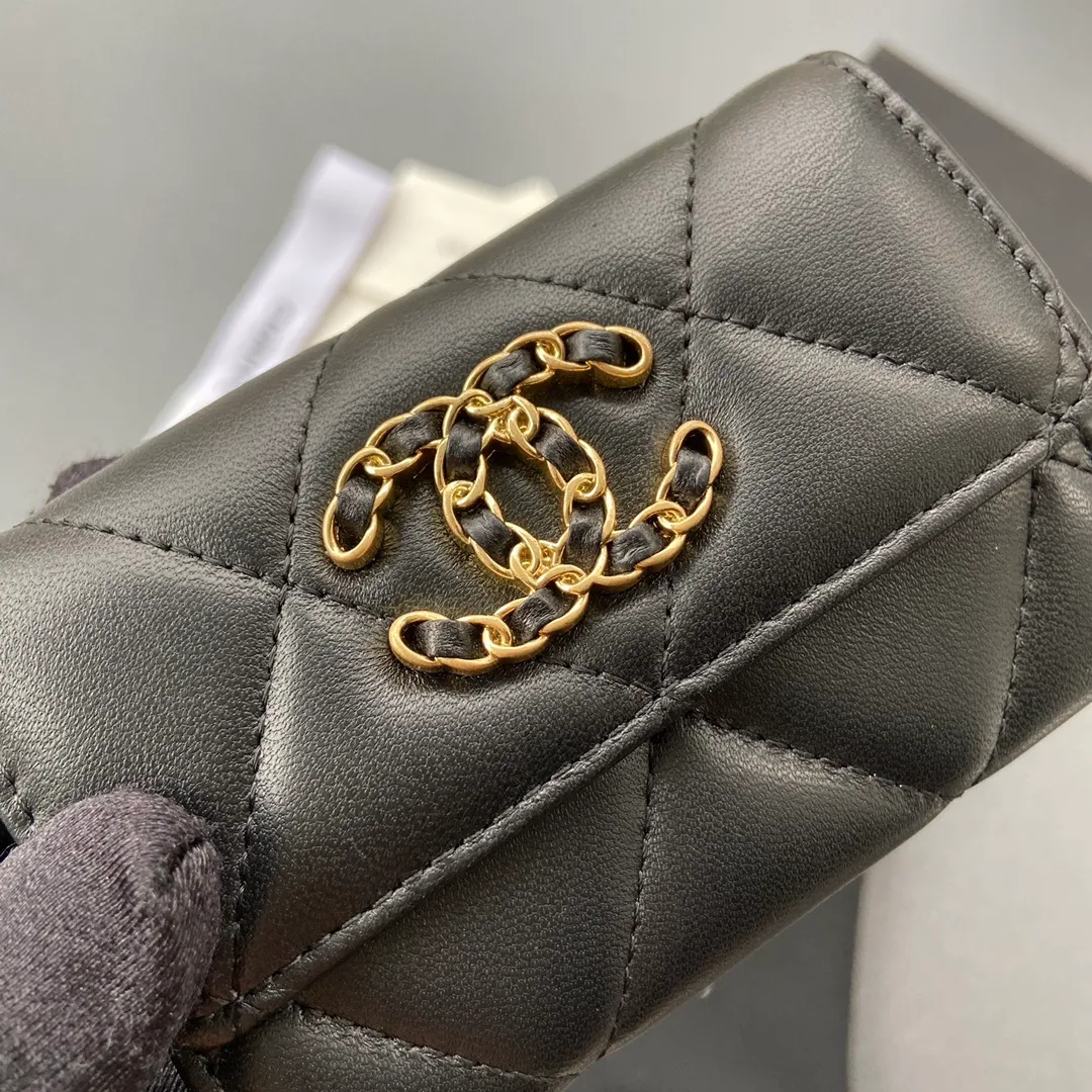 280💰Xiaoxiang imported Italian sheepskin Item number: AP3580 Size: w11×h7cm Color: black sheepskin gold hardware