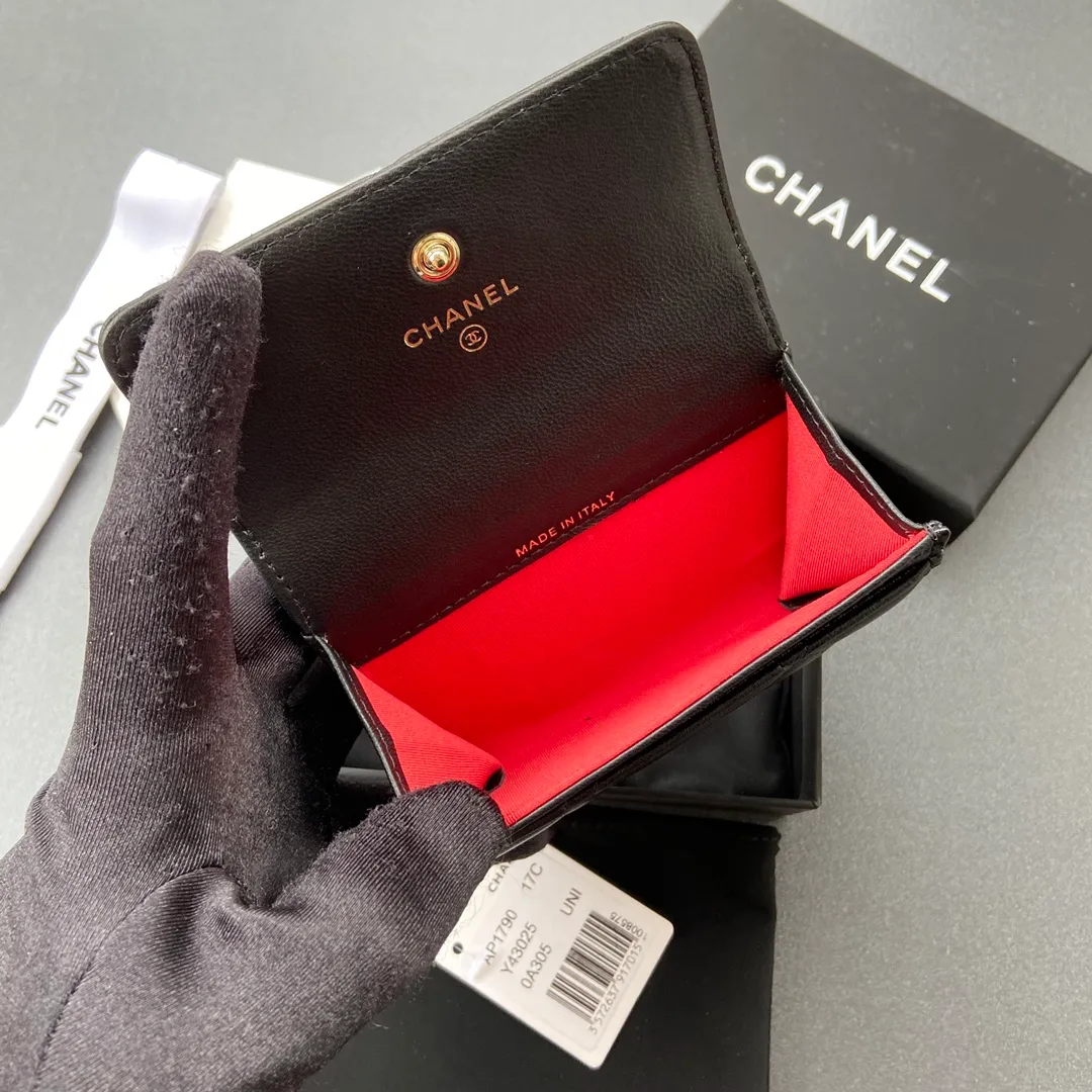 280💰Xiaoxiang imported Italian sheepskin Item number: AP3580 Size: w11×h7cm Color: black sheepskin gold hardware