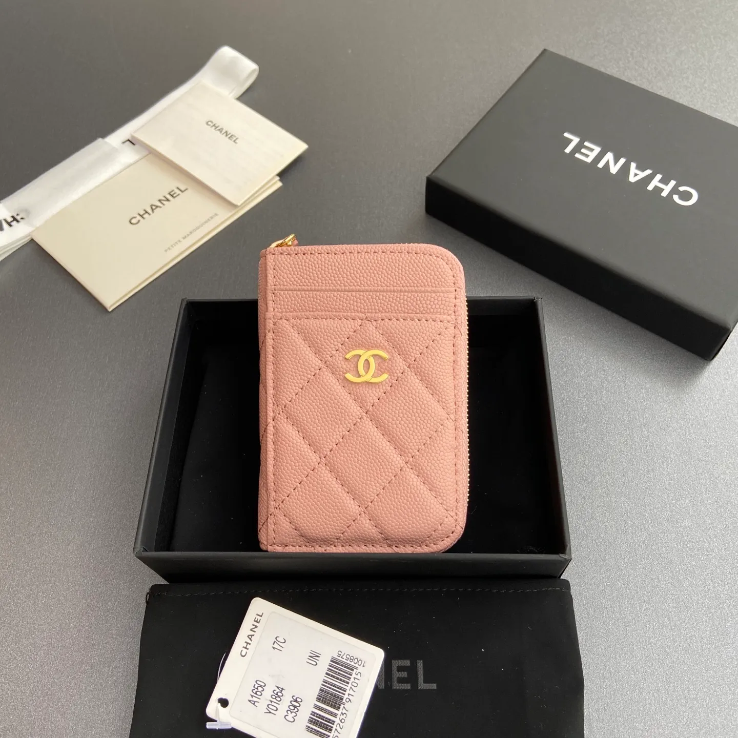 [Special grade hardware original leather] ¥280 Xiaoxiang small zipper bag card holder series with iconic metal logo, gold tone metal hardware, special Italian imported leather 2 card slots wallet bag, 4 card slots Number: 1650 Pink fine ball pattern light gold steel mark Size: w11×h7.5×2cm