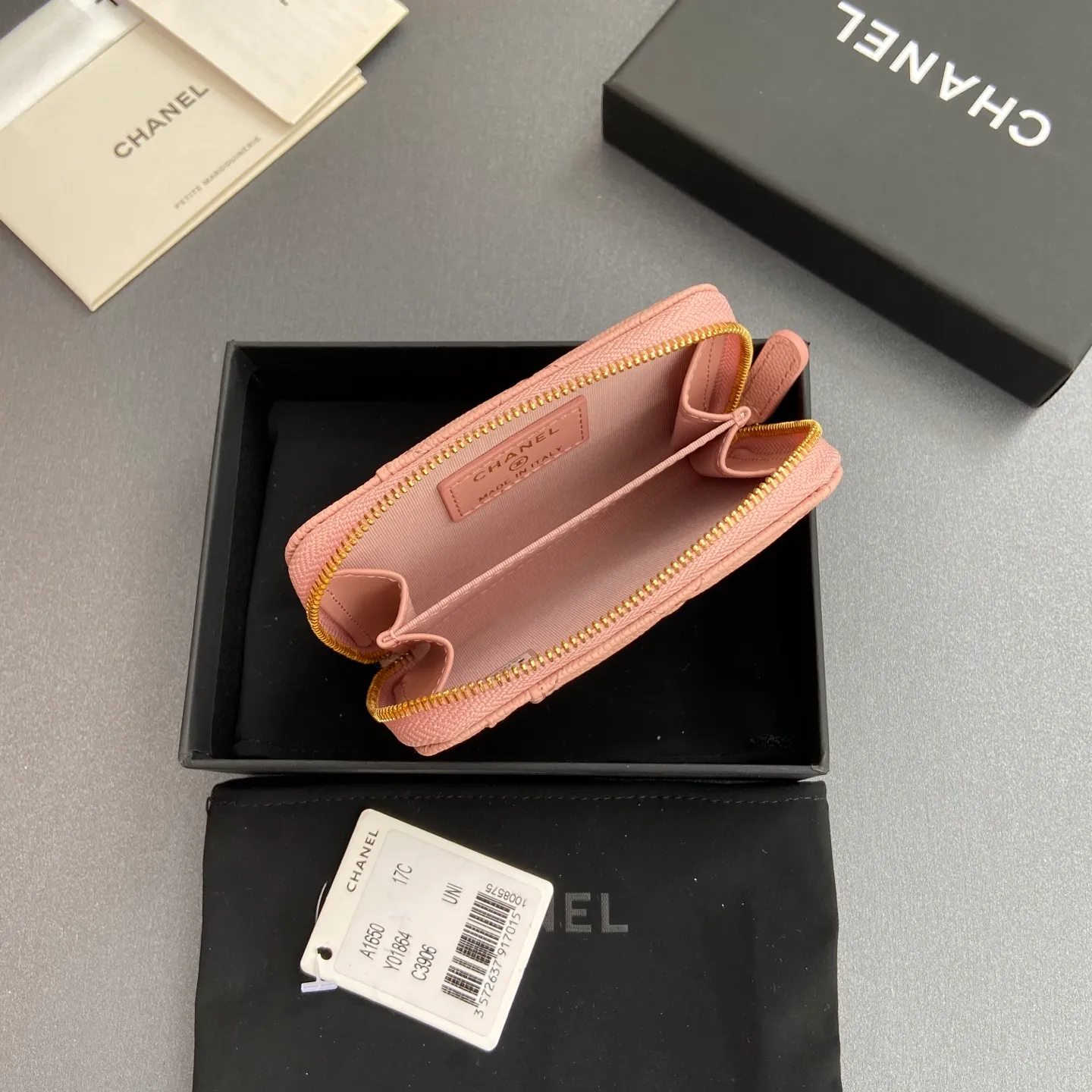 [Special grade hardware original leather] ¥280 Xiaoxiang small zipper bag card holder series with iconic metal logo, gold tone metal hardware, special Italian imported leather 2 card slots wallet bag, 4 card slots Number: 1650 Pink fine ball pattern light gold steel mark Size: w11×h7.5×2cm