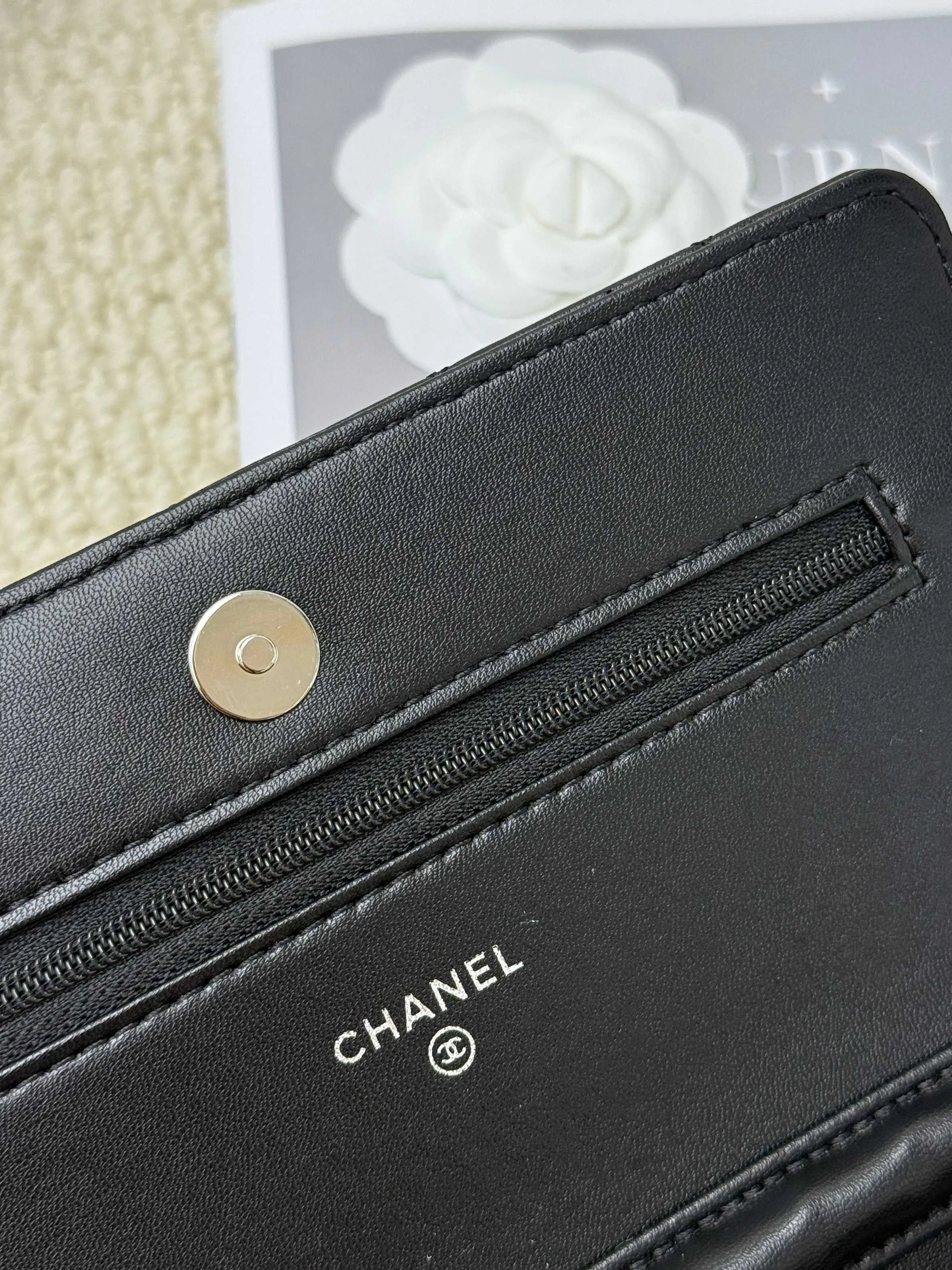All categories Chanel Wallet (Chanel) Chanel 2050
