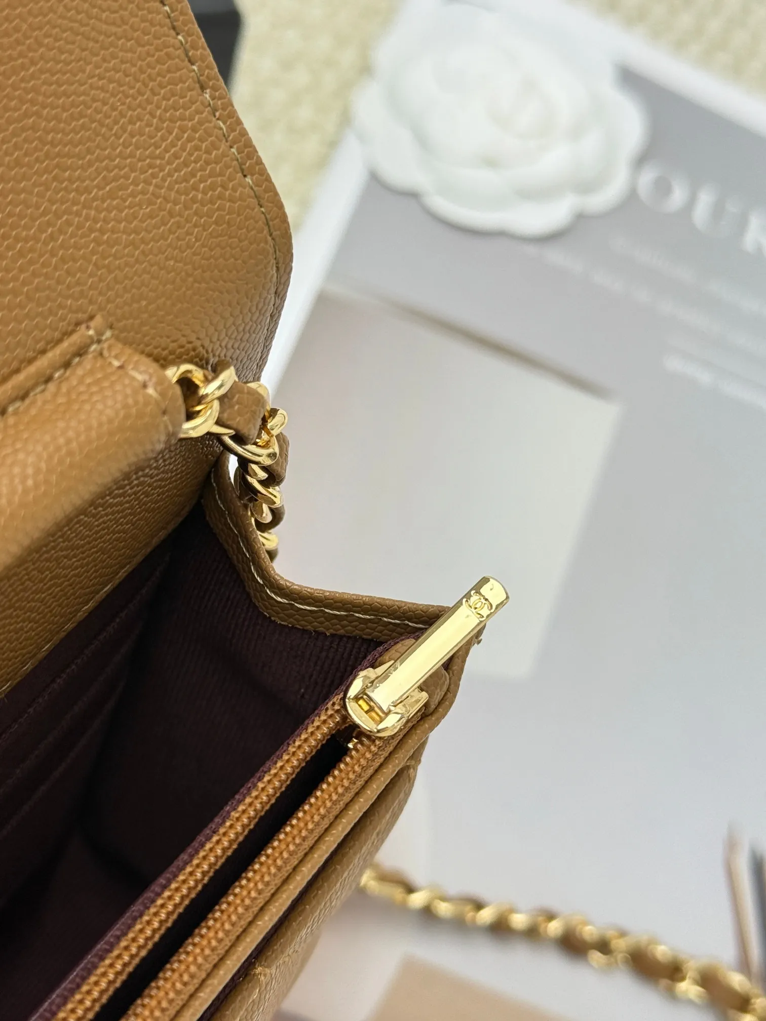 All categories Chanel Wallet (Chanel) Chanel 2050