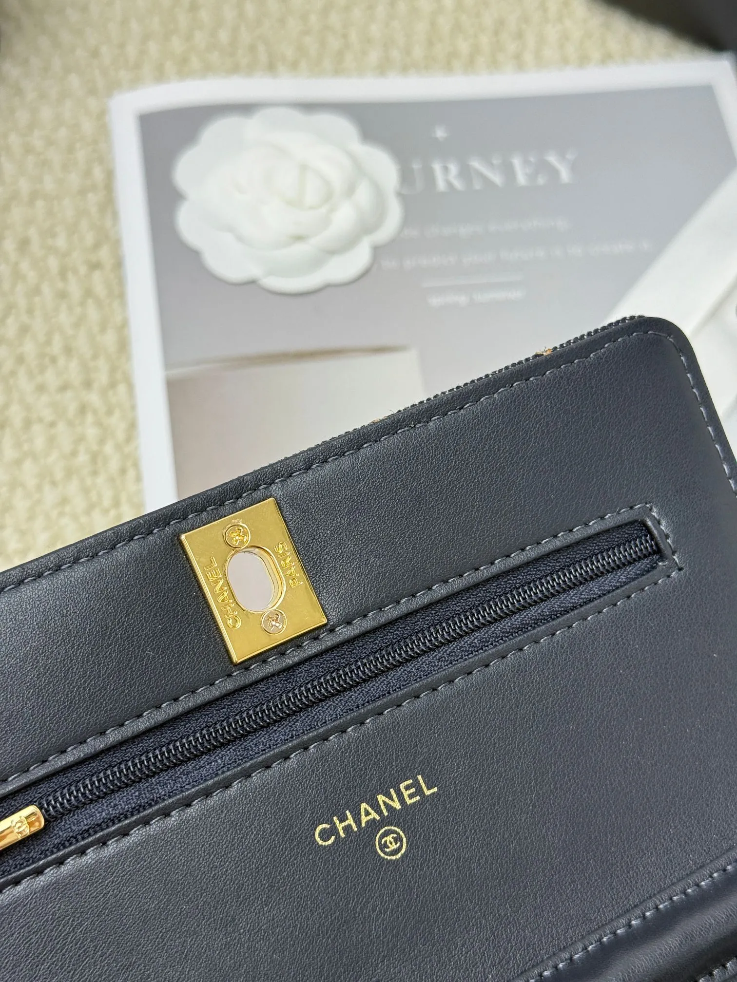All categories Chanel Wallet (Chanel) Chanel 2050