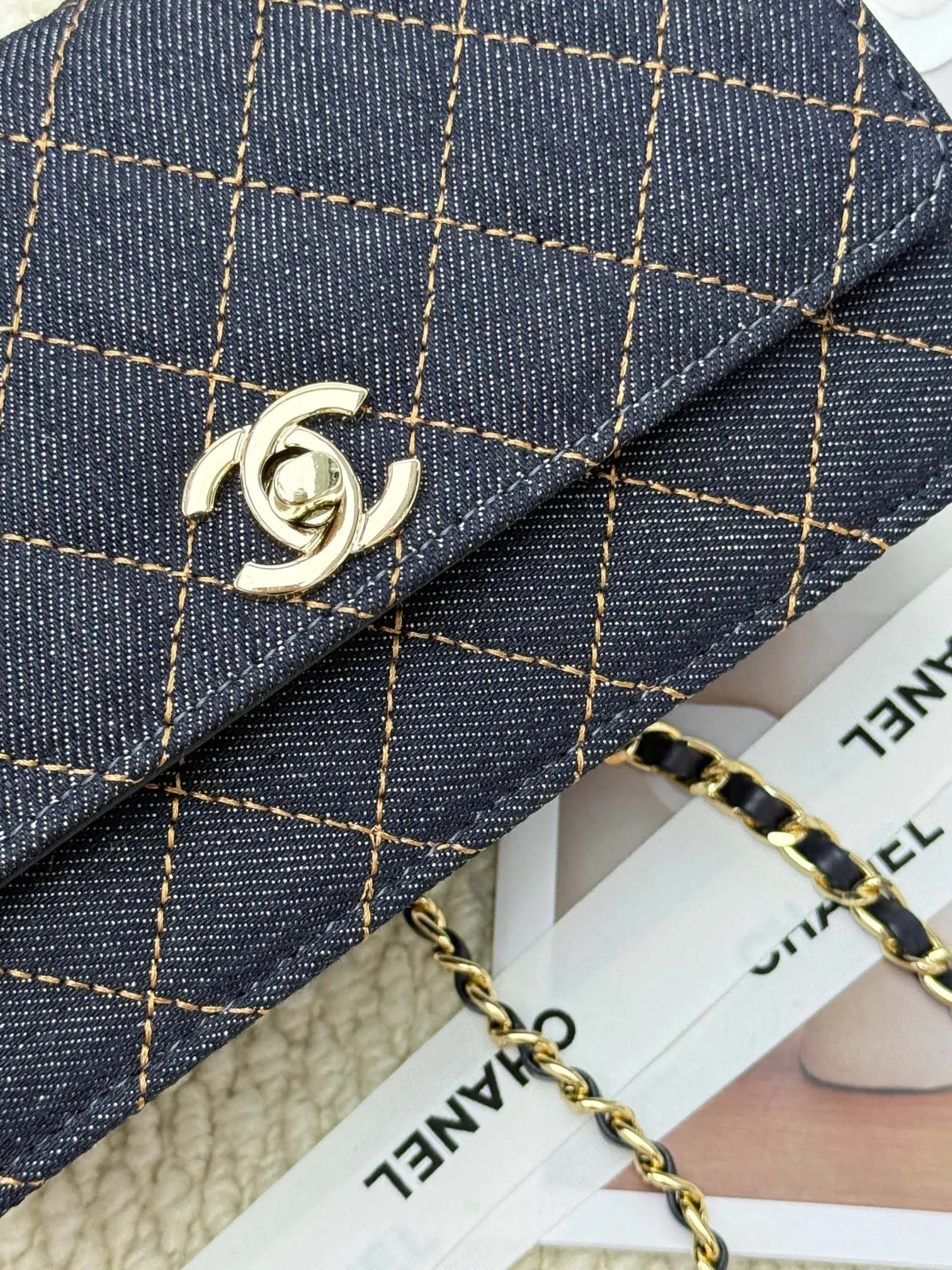 All categories Chanel Wallet (Chanel) Chanel 2050