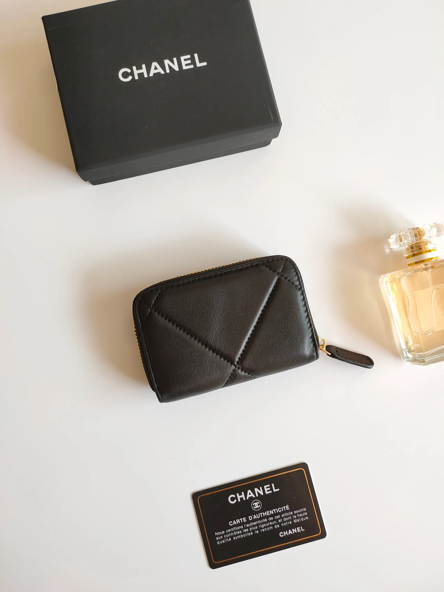 All Categories Chanel Wallet (Chanel) Chanel P985