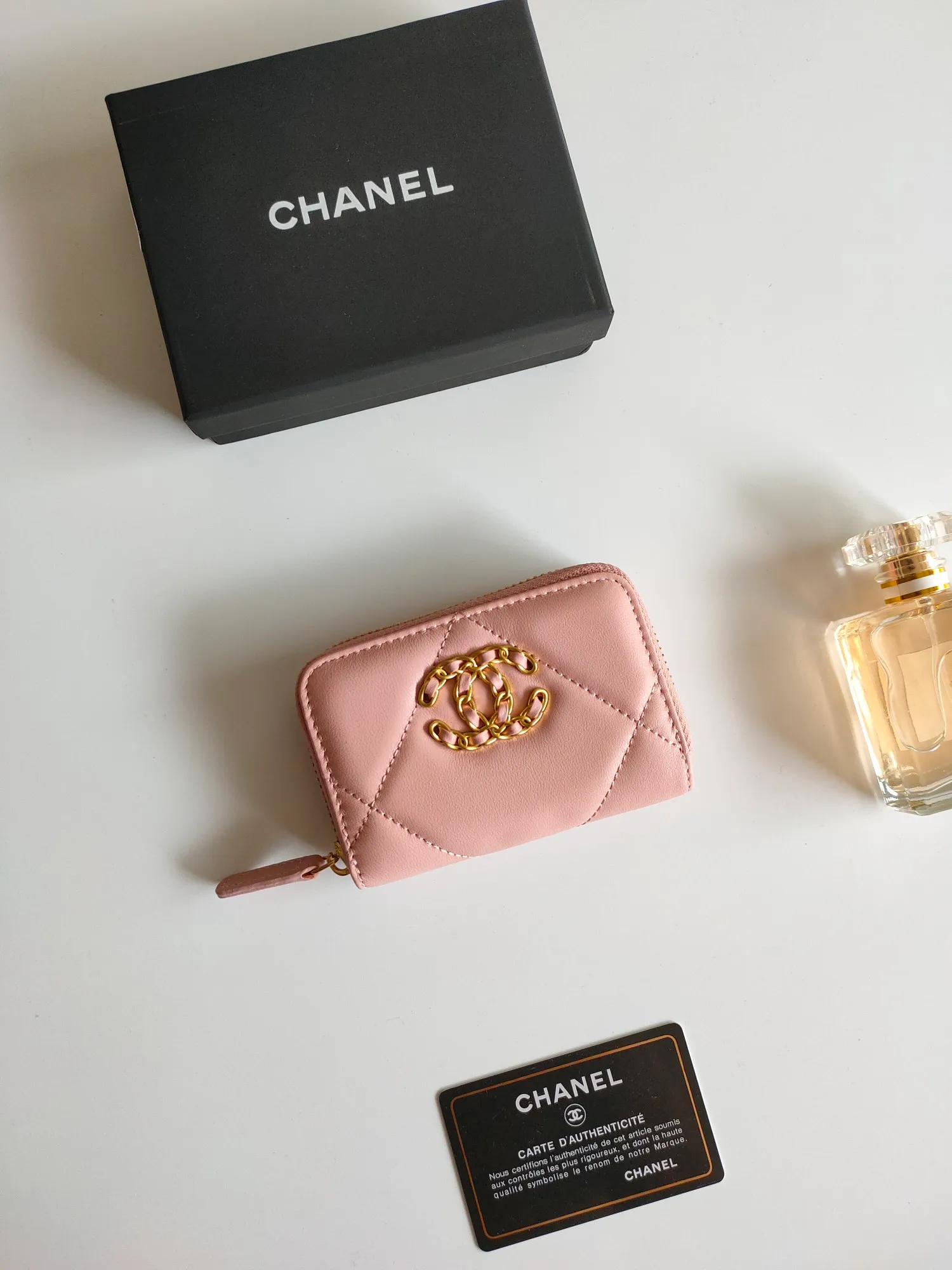All Categories Chanel Wallet (Chanel) Chanel P985