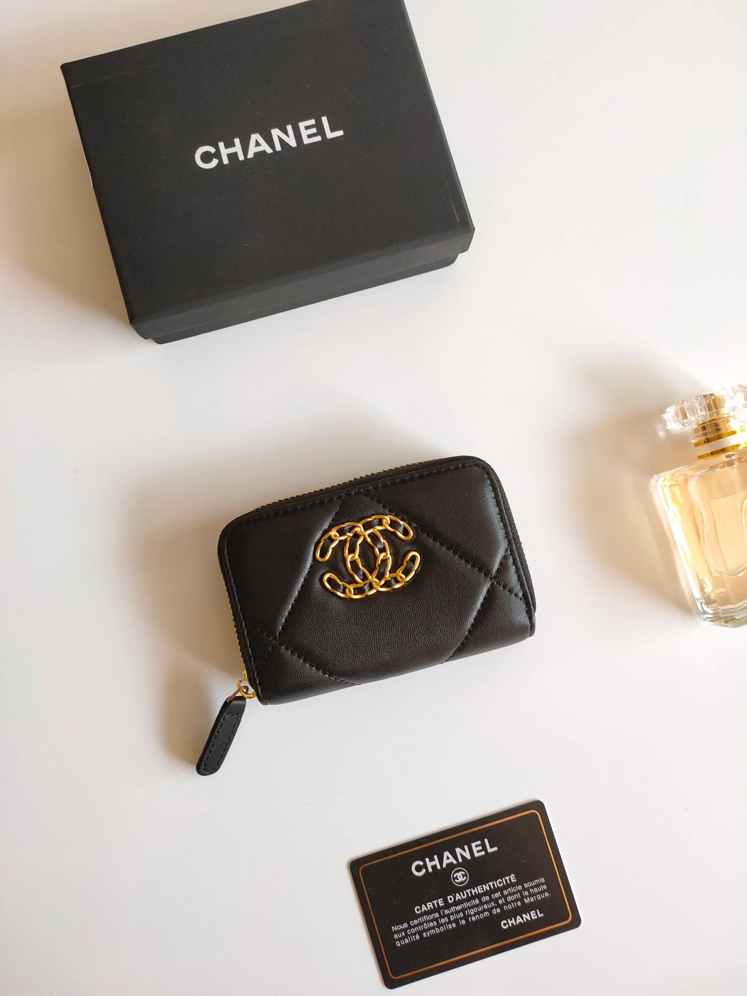 All Categories Chanel Wallet (Chanel) Chanel P985