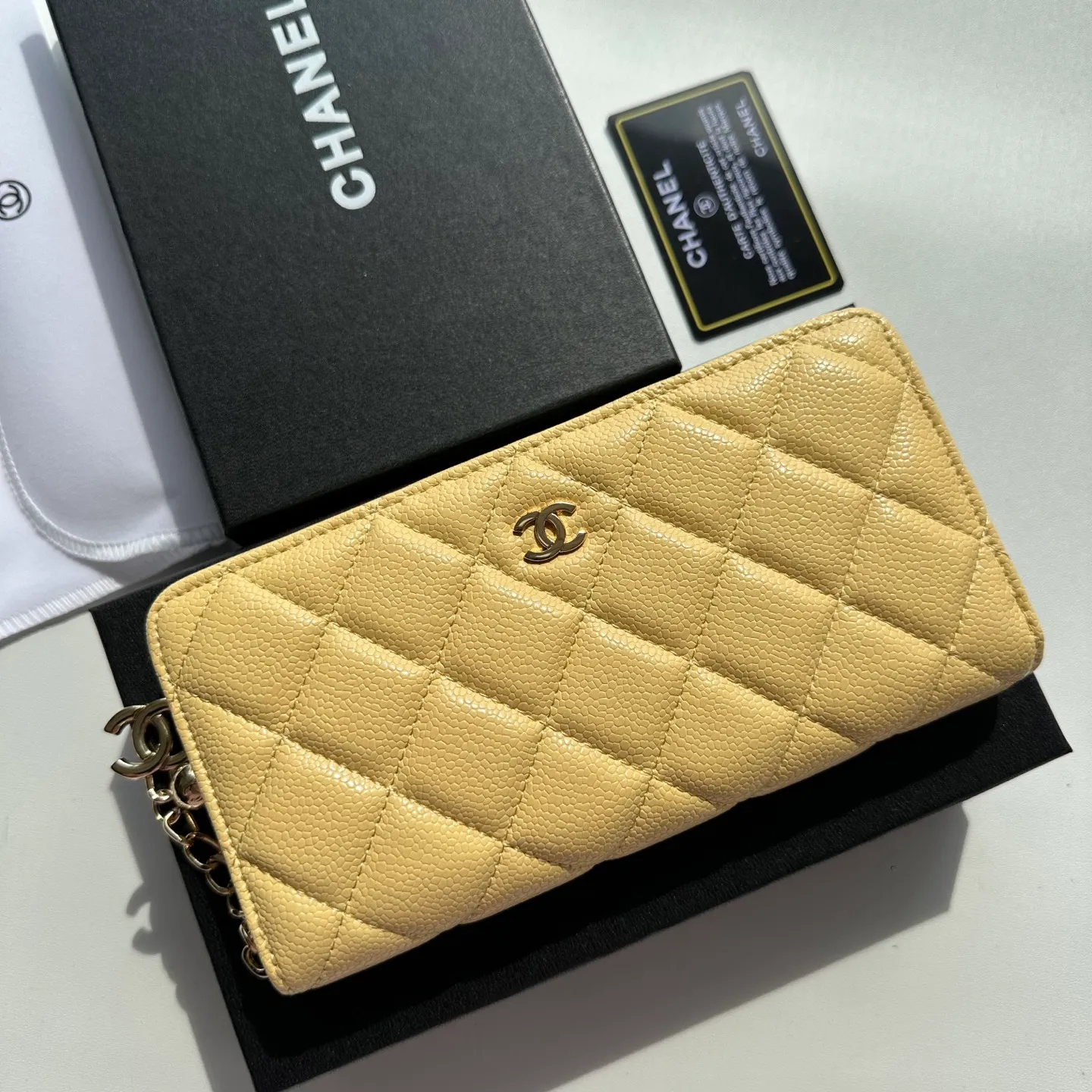 All Categories Chanel Wallet (Chanel) Chanel 2608