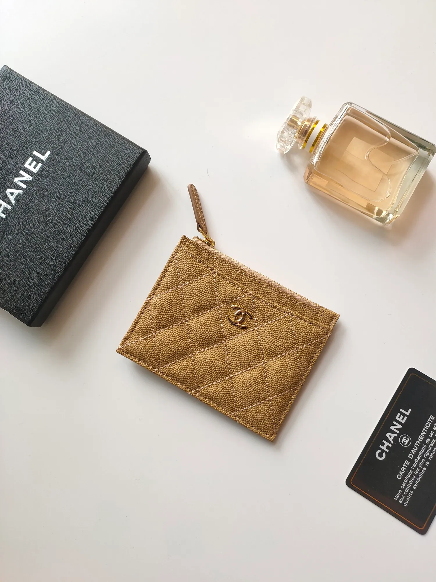 All Categories Chanel Wallet (Chanel) Chanel A84105