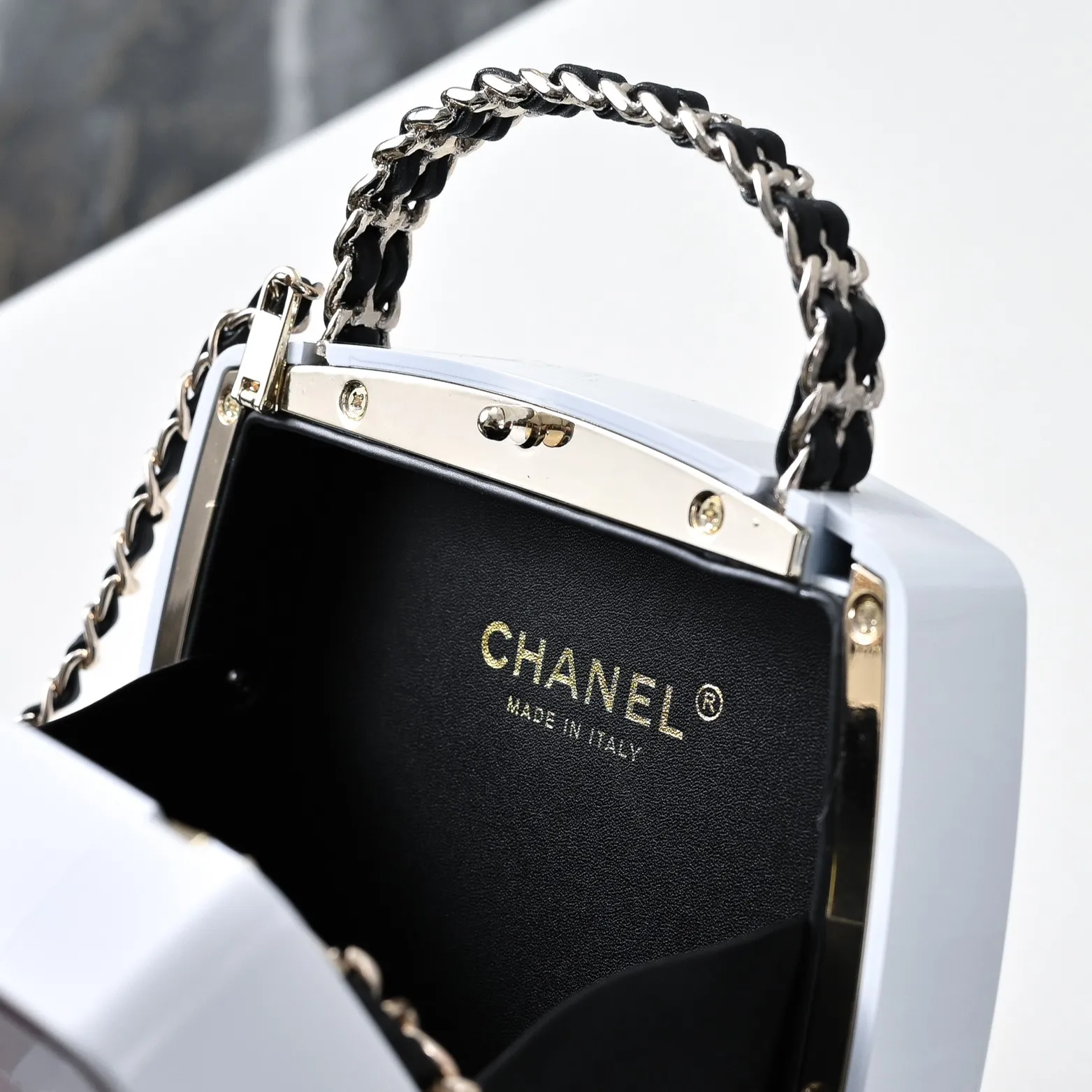 All Categories Chanel Women's Bags (Chanel) Chanel 677