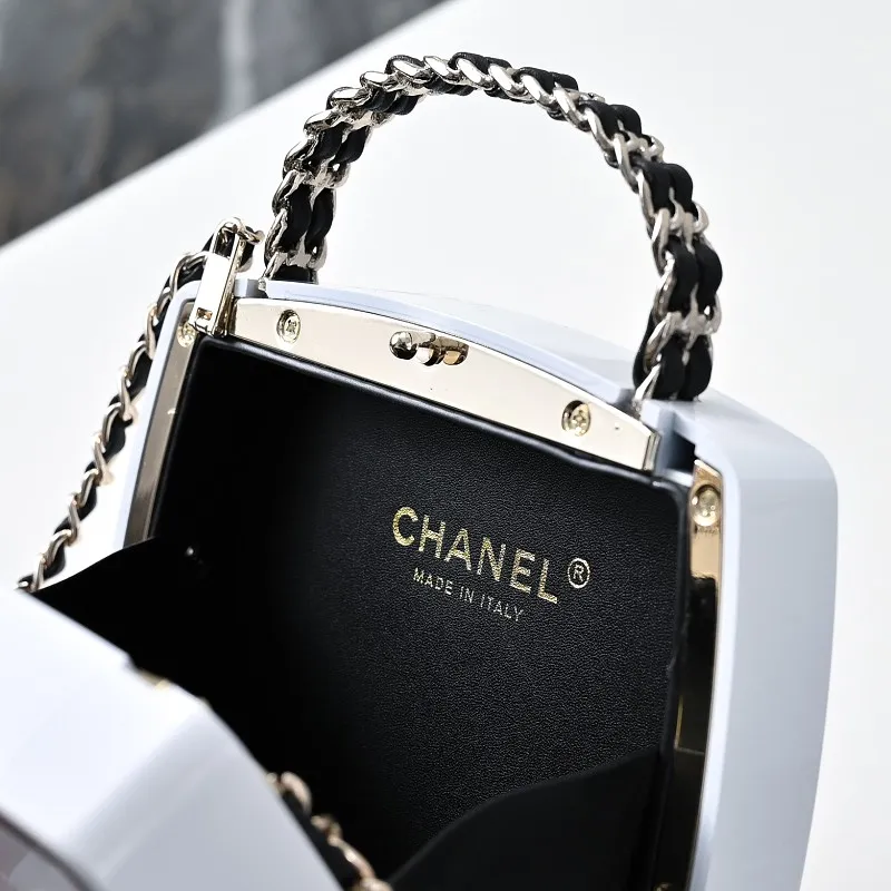 All Categories Chanel Women's Bags (Chanel) Chanel 677