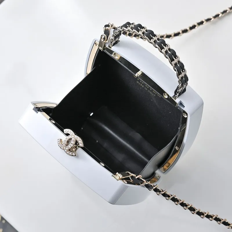All Categories Chanel Women's Bags (Chanel) Chanel 677