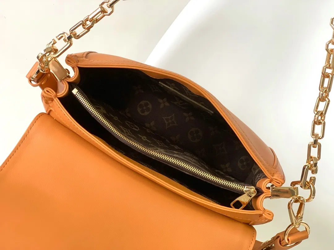 All Categories Chanel Women's Bags (Chanel) Chanel M25048