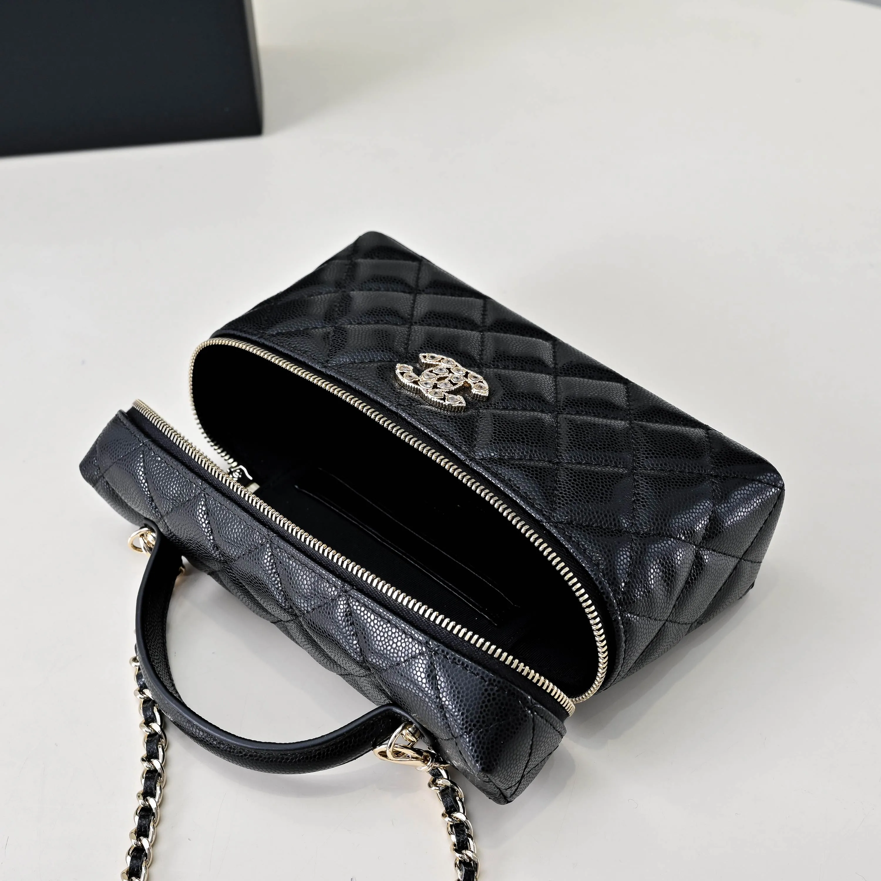All Categories Chanel Women's Bags 2 (Chanel) Chanel Original Order AP4621