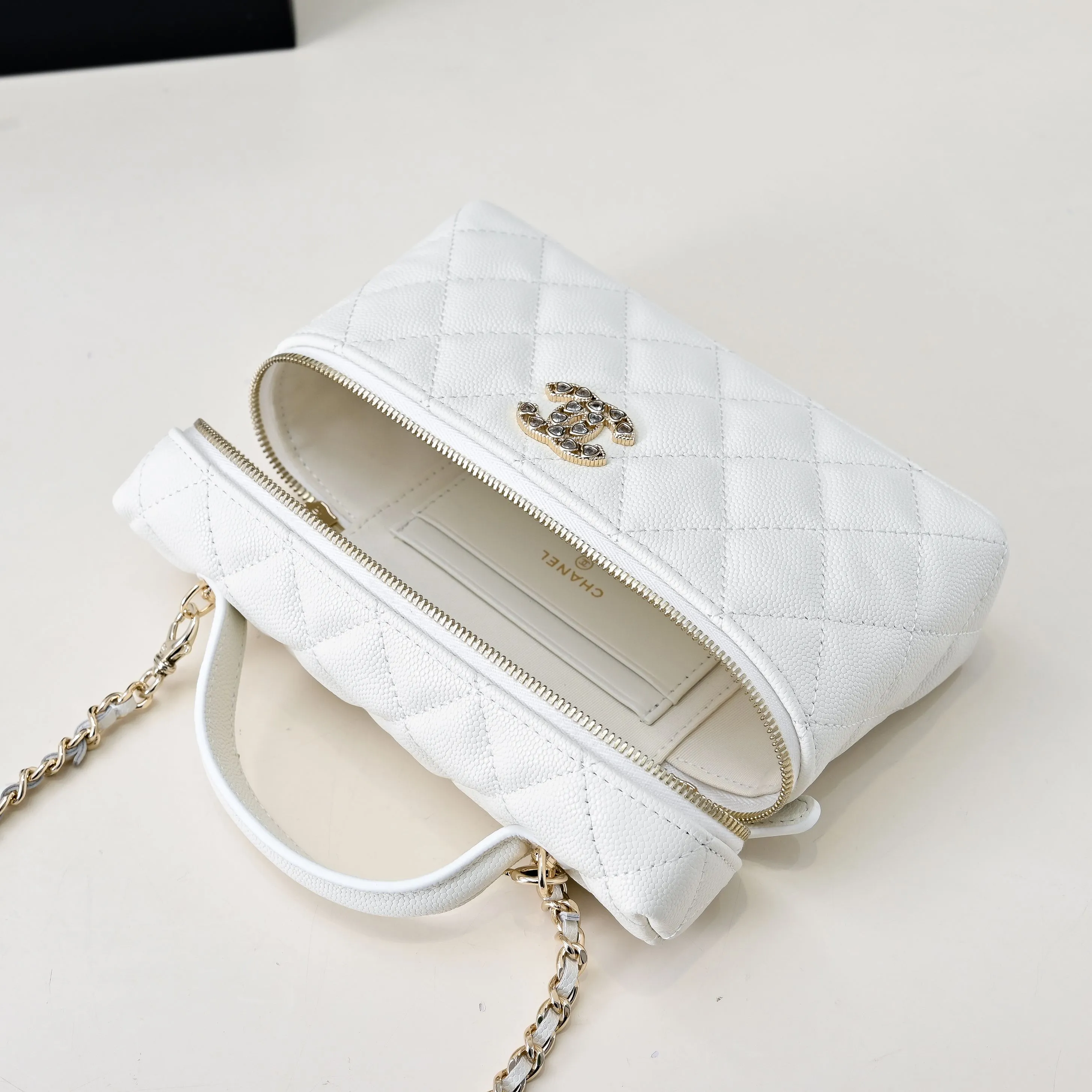 All Categories Chanel Women's Bags 2 (Chanel) Chanel Original Order AP4621