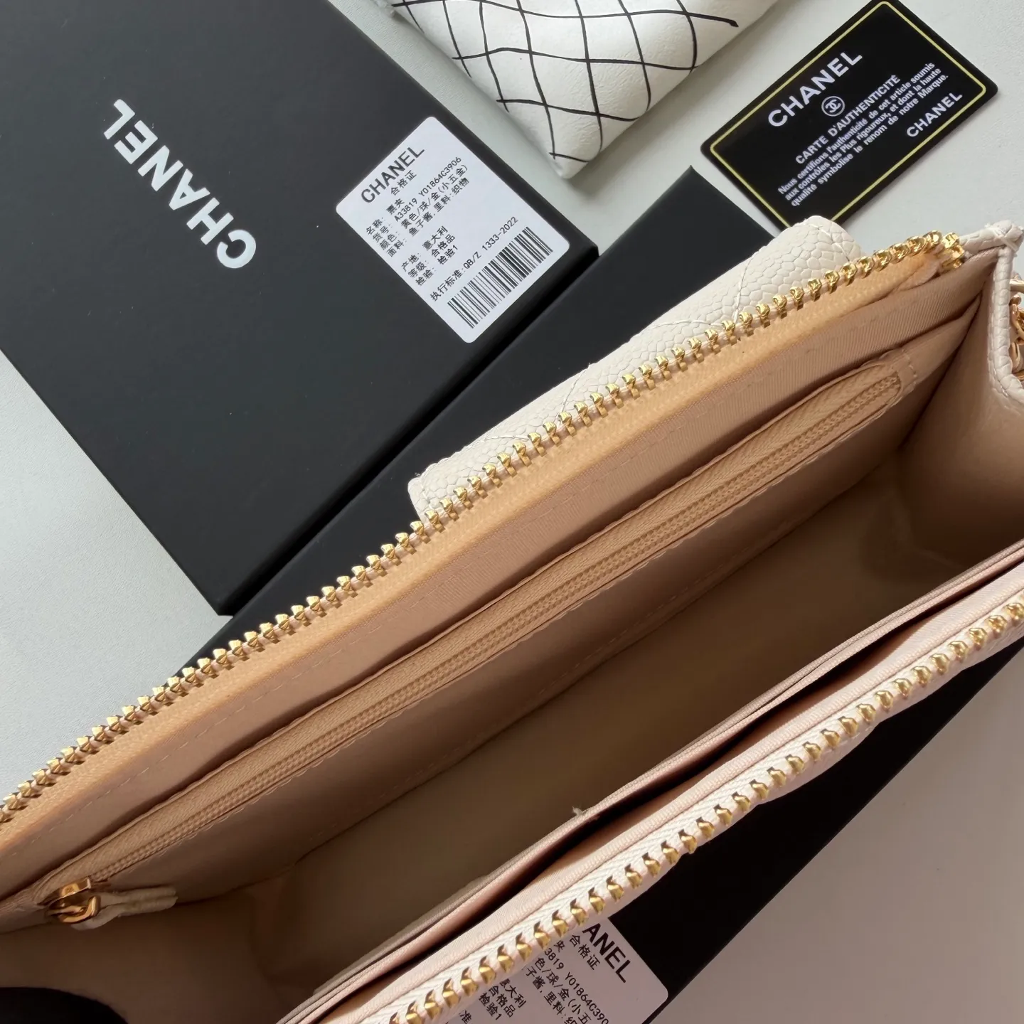 All Categories Chanel Women's Bags 2 (Chanel) Chanel 33819