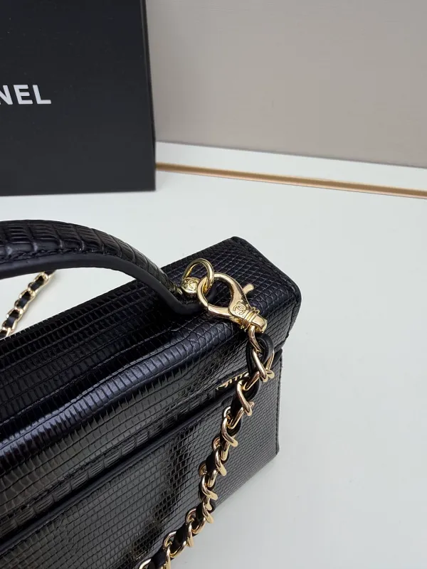 All Categories Chanel Women's Bags (Chanel) Chanel LL17098