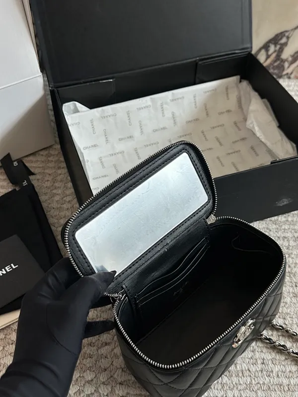 All Categories Official Website "Brand Women's Bags" Women's Bags 💙 Chanel 2025 New CHANEL Crossbody Bag