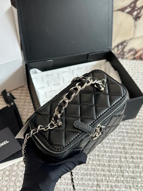 All Categories Official Website "Brand Women's Bags" Women's Bags 💙 Chanel 2025 New CHANEL Crossbody Bag