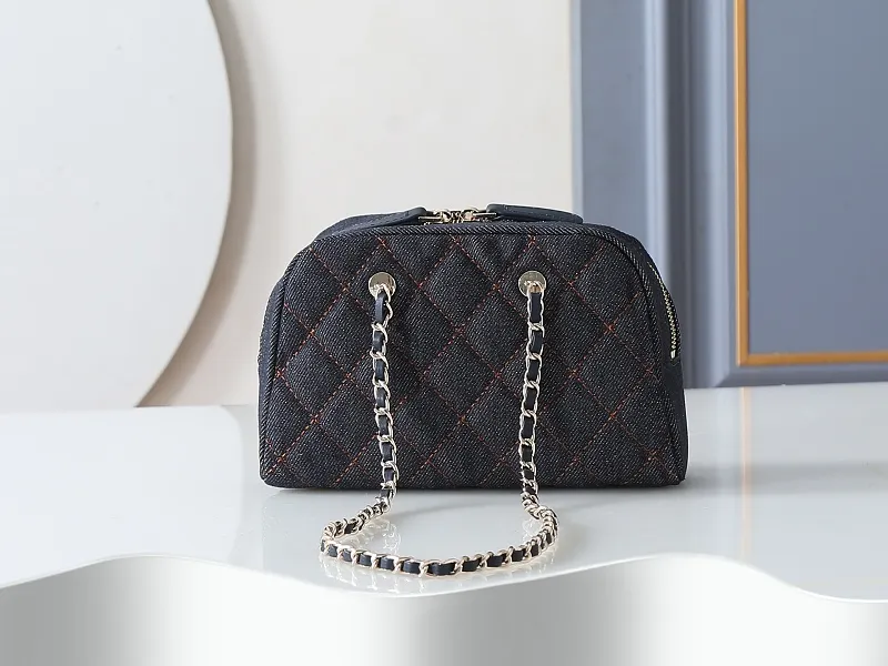 All Categories Official Website "Brand Women's Bags" Women's Bags 💙 Chanel 2026 New CHANEL Crossbody Bag