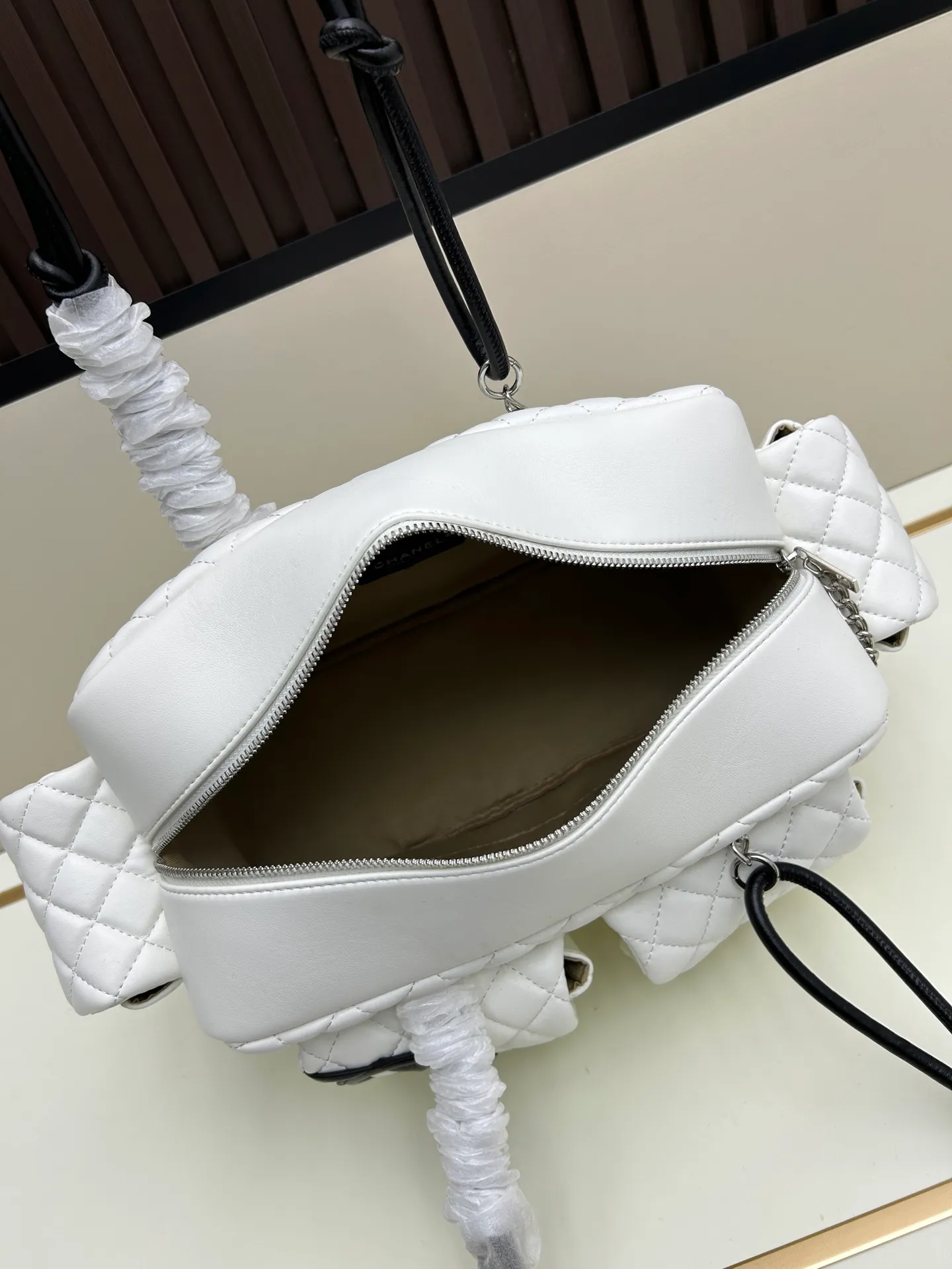 All Categories Chanel Women's Bags 2 (Chanel) Chanel 611