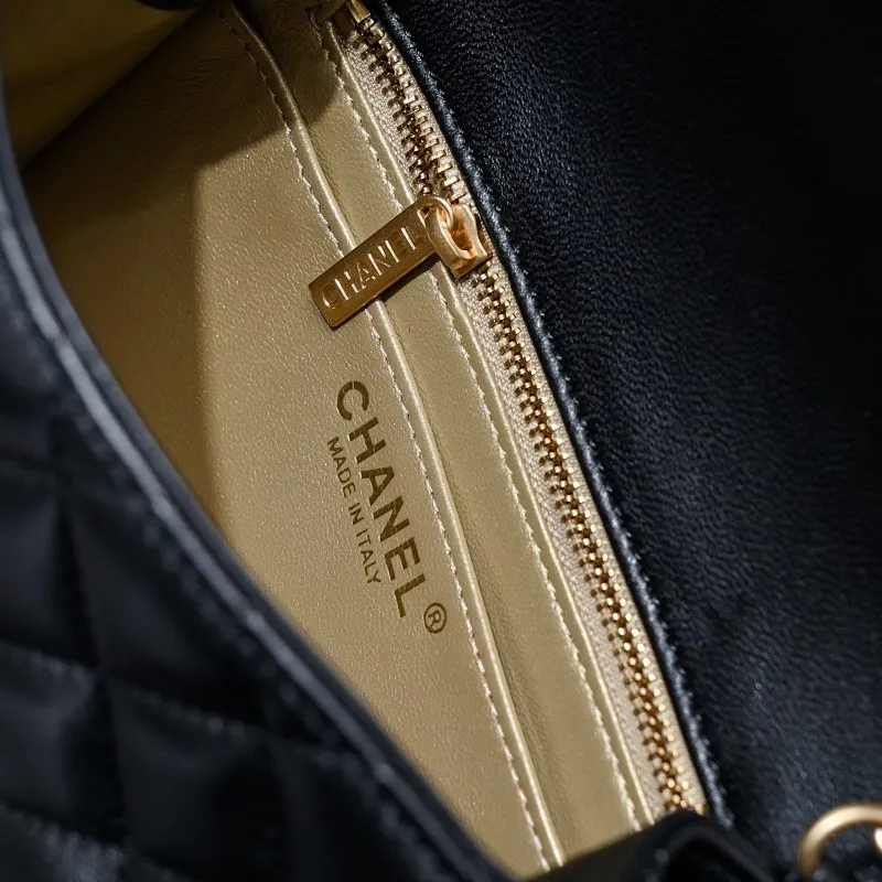 All Categories Official Website "Brand Women's Bags" Women's Bags 💙 Chanel 2025 New CHANEL Crossbody Bag