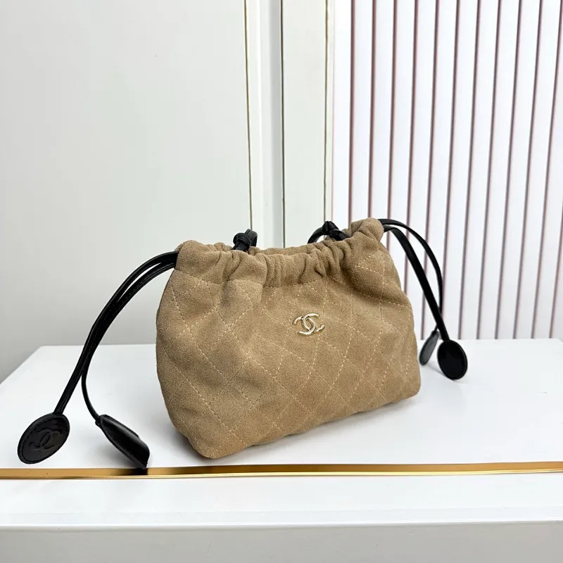All Categories Official Website "Brand Women's Bags" Women's Bags 💙 Chanel 2026 Official Website CHANEL Diamond Drawstring Bucket Bag