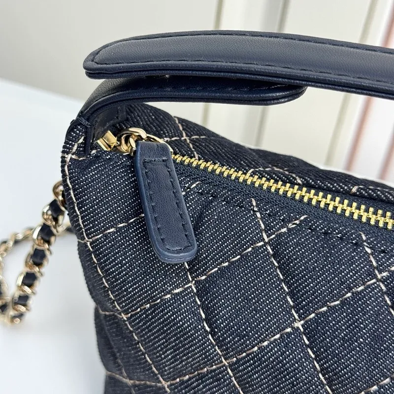 All Categories Official Website "Brand Women's Bags" Women's Bags 💙 Chanel 2026 Official Website Chanel Crossbody Bag